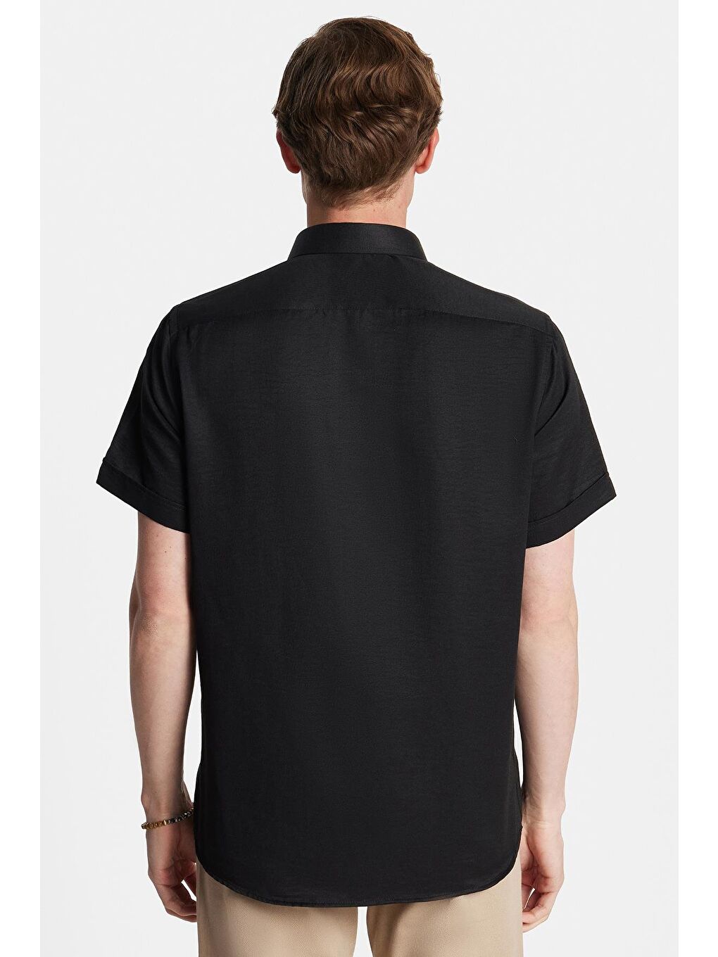 Erkek Regular Fit Klasik Kesim Kısa Kollu Pamuklu Tek Cepli Armürlü Siyah Gömlek-4
