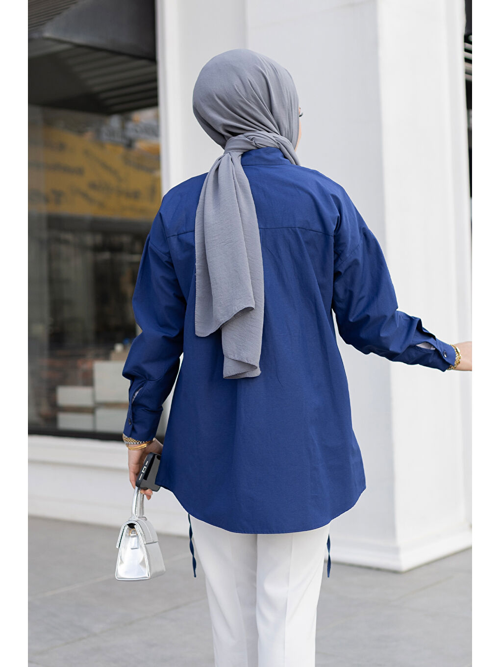 Kadın İp Detaylı Yırtmaçlı Gömlek Lacivert-4