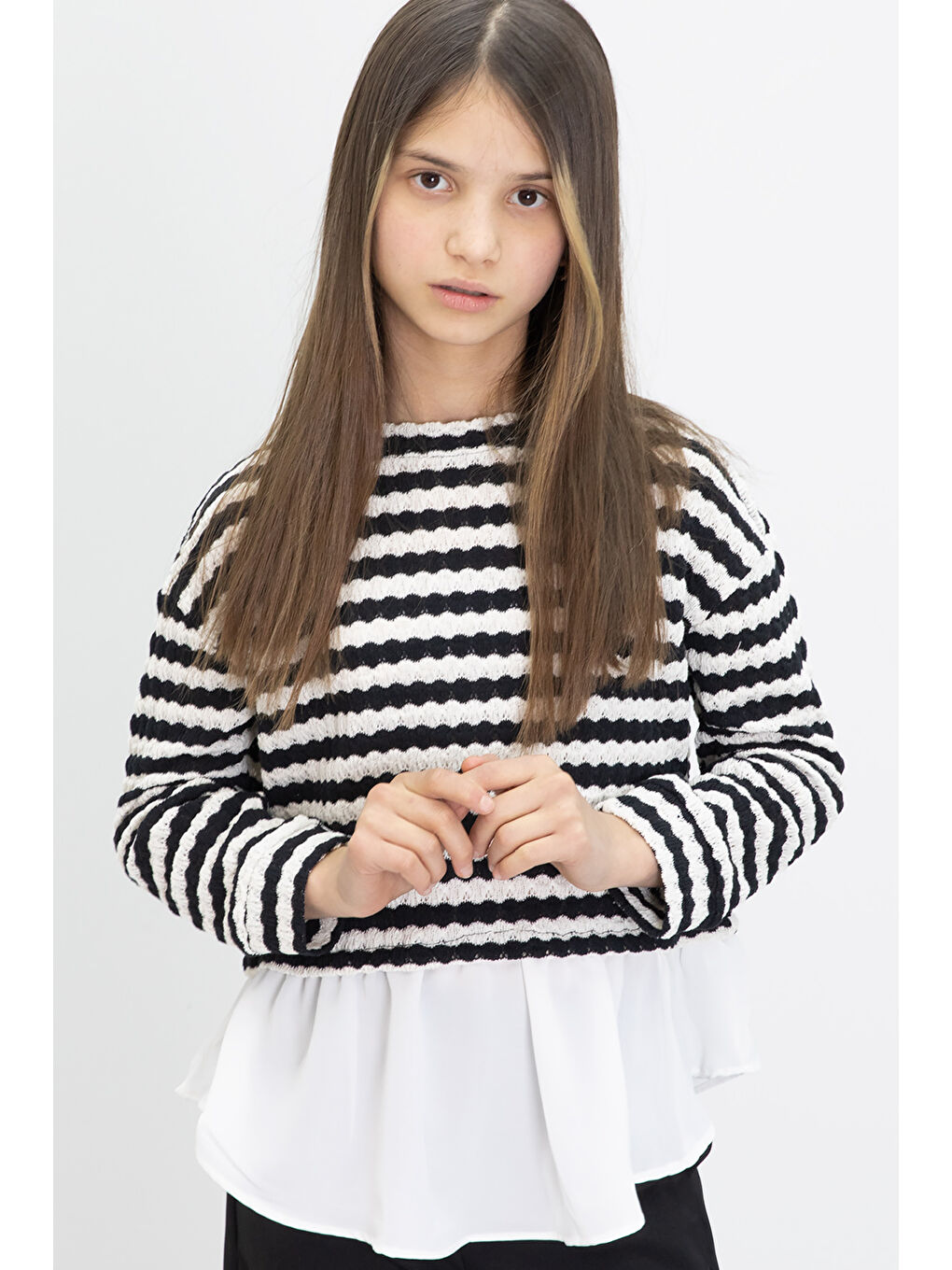 Siyah Çizgili Bluzlu İspanyol Paça Pantolonlu Kız Çocuk 2li Takım 19986-1