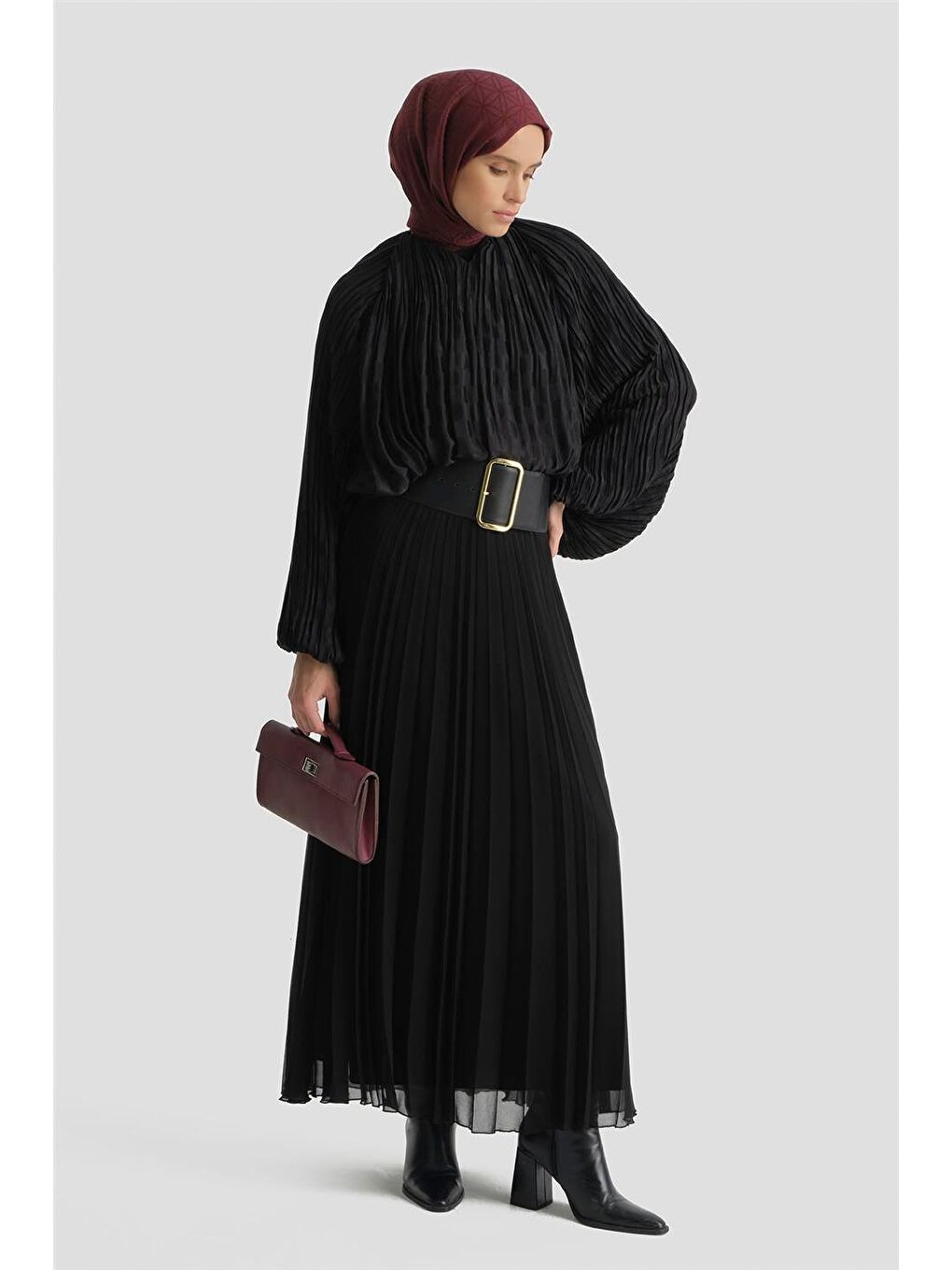 Piliseli Etek Siyah-1