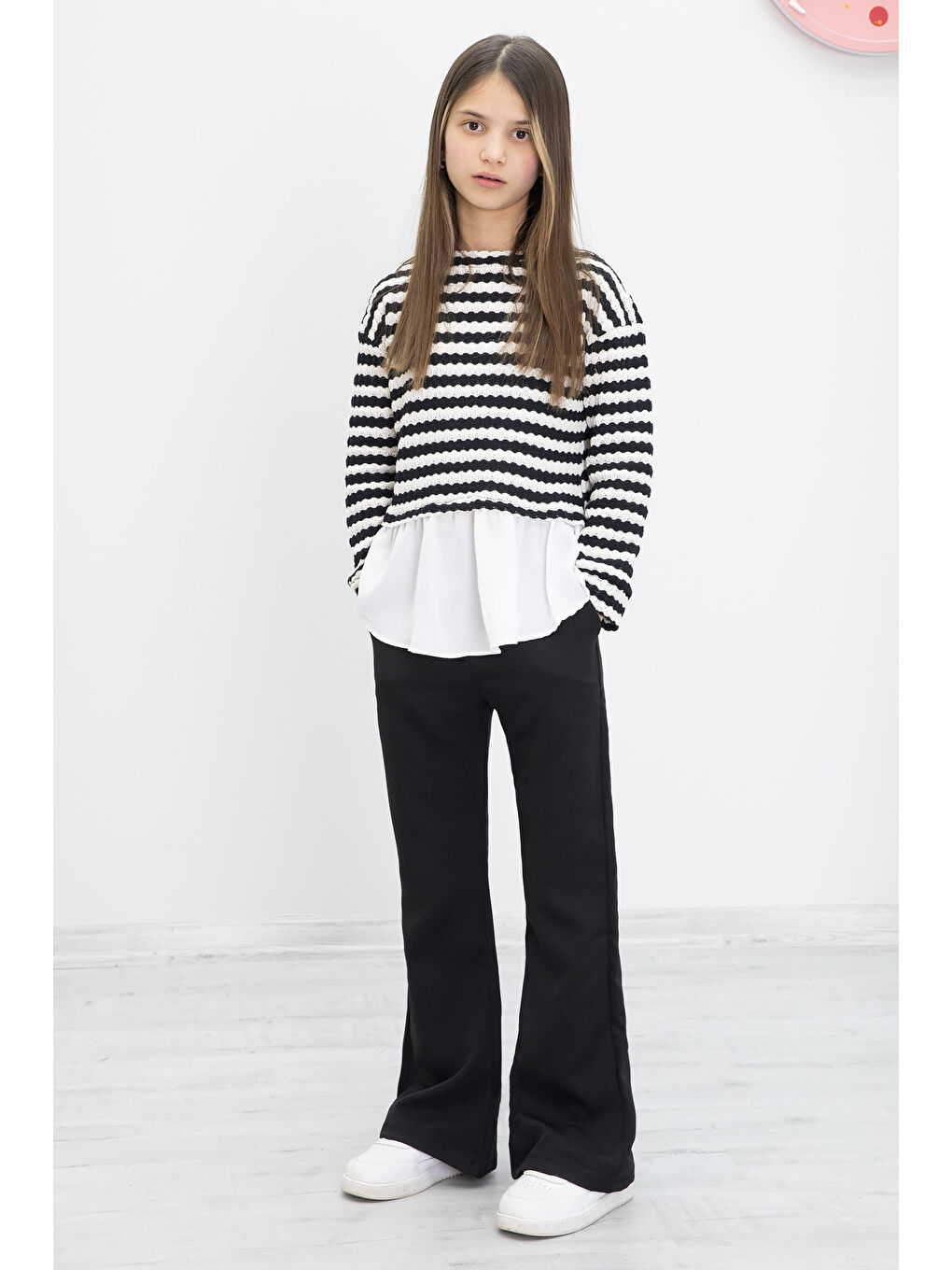 Siyah Çizgili Bluzlu İspanyol Paça Pantolonlu Kız Çocuk 2li Takım 19986-4