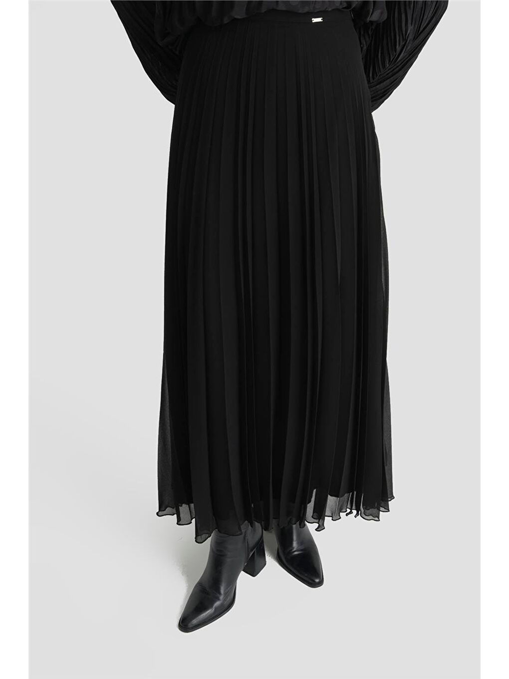 Piliseli Etek Siyah-2