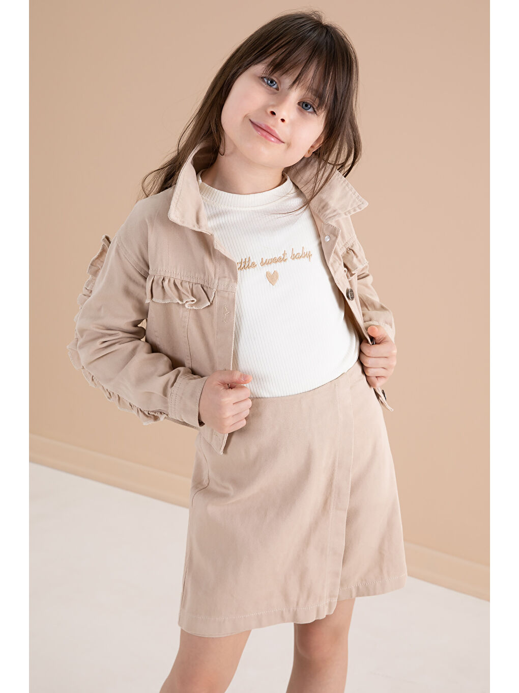 Bej Fırfır Detaylı Jean Ceketli Şort Etekli Kız Çocuk 3lü Takım 20172-3