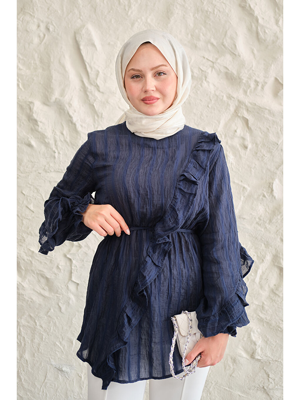 Kadın Önü Fırfırlı Ve Bağlama Detay Simli Tül Kumaş Tunik Lacivert-1