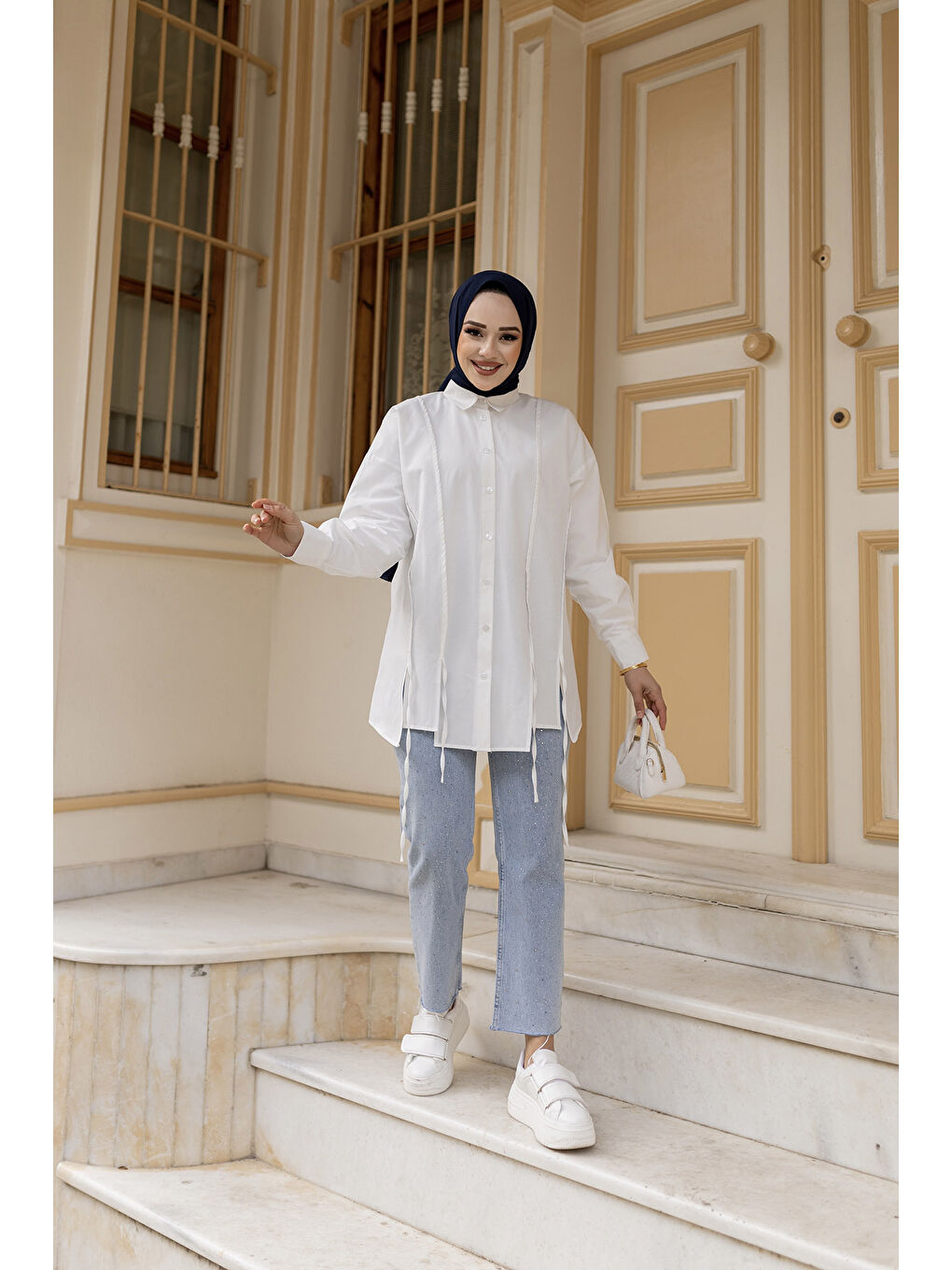 Kadın İp Detaylı Yırtmaçlı Gömlek Beyaz-1