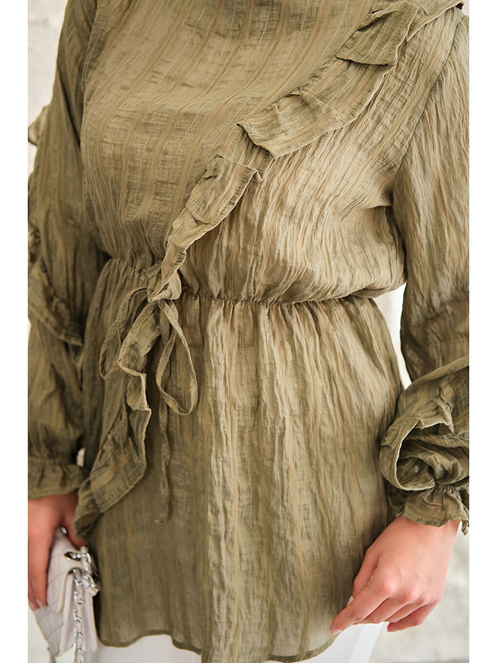 Kadın Önü Fırfırlı Ve Bağlama Detay Simli Tül Kumaş Tunik Yeşil-3