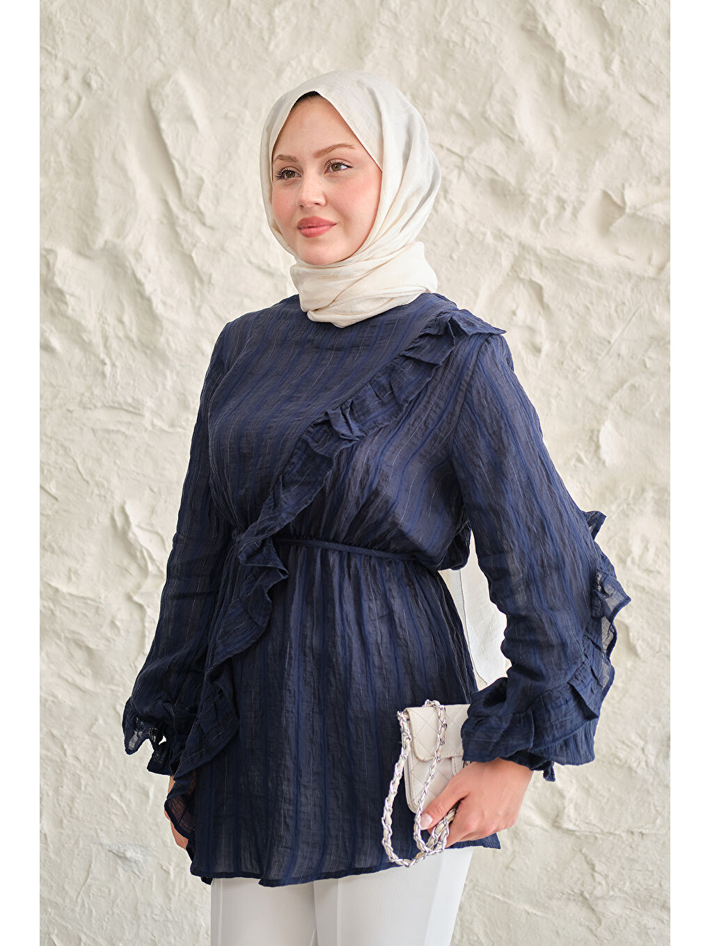 Kadın Önü Fırfırlı Ve Bağlama Detay Simli Tül Kumaş Tunik Lacivert-3