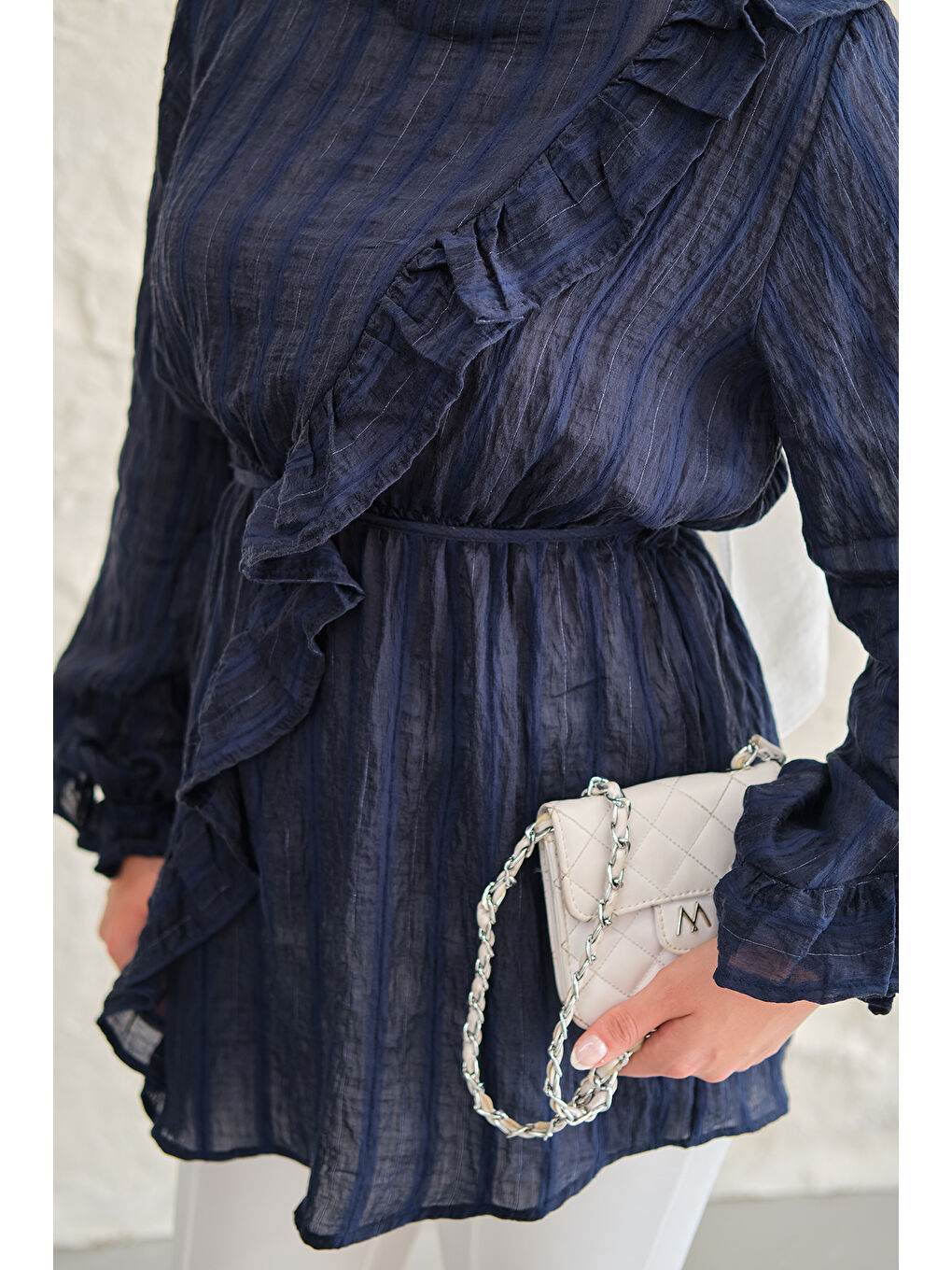 Kadın Önü Fırfırlı Ve Bağlama Detay Simli Tül Kumaş Tunik Lacivert-4