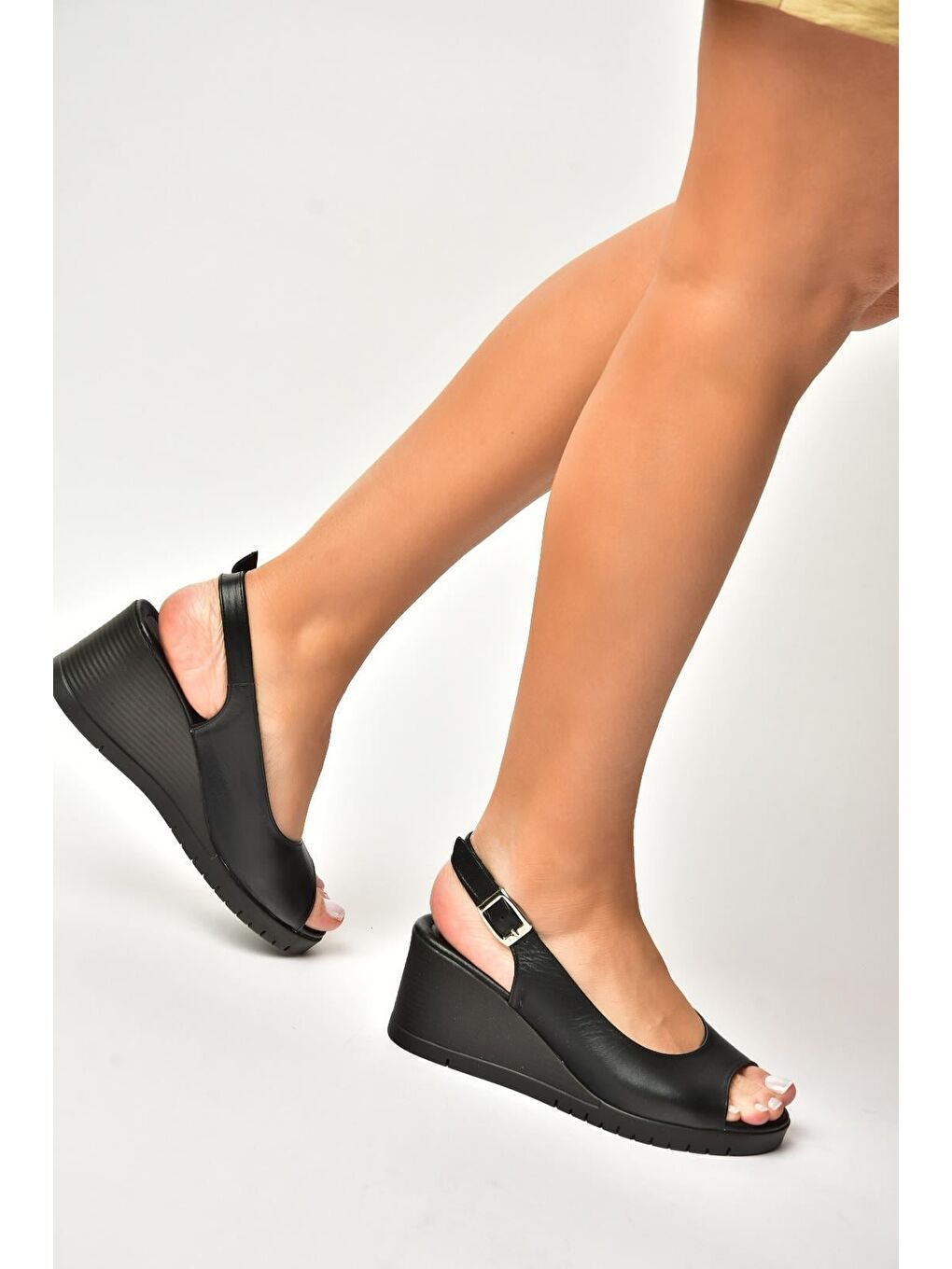 Siyah Kadın Sandalet Y555344003-1