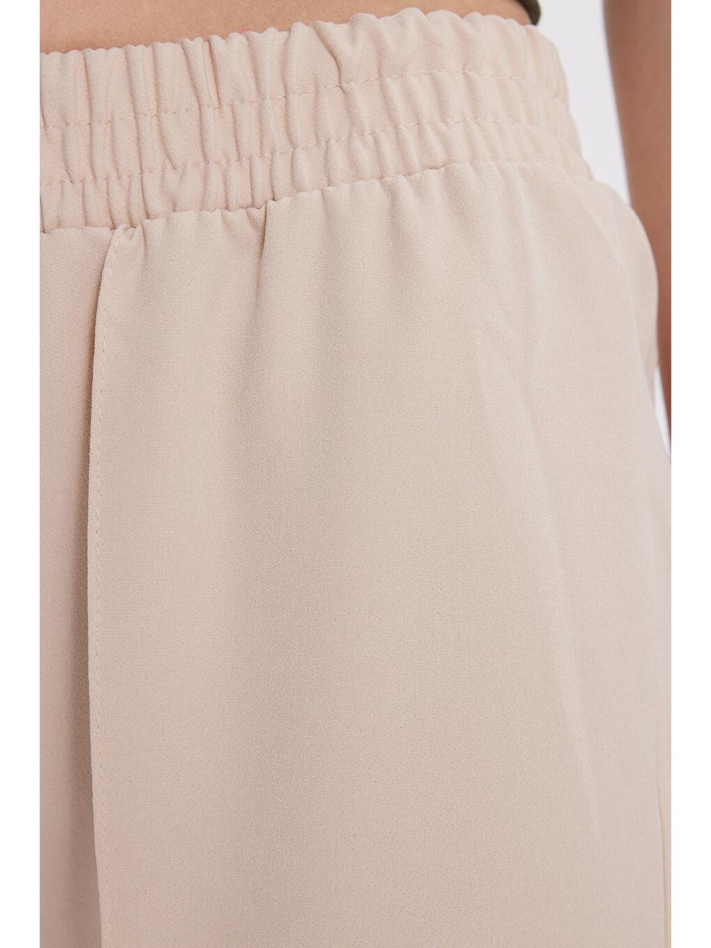 Kadın Relax Fit Rahat Kesim Yüksel Bel Düz Paça Beli Lastikli Açık Bej Pantolon-4