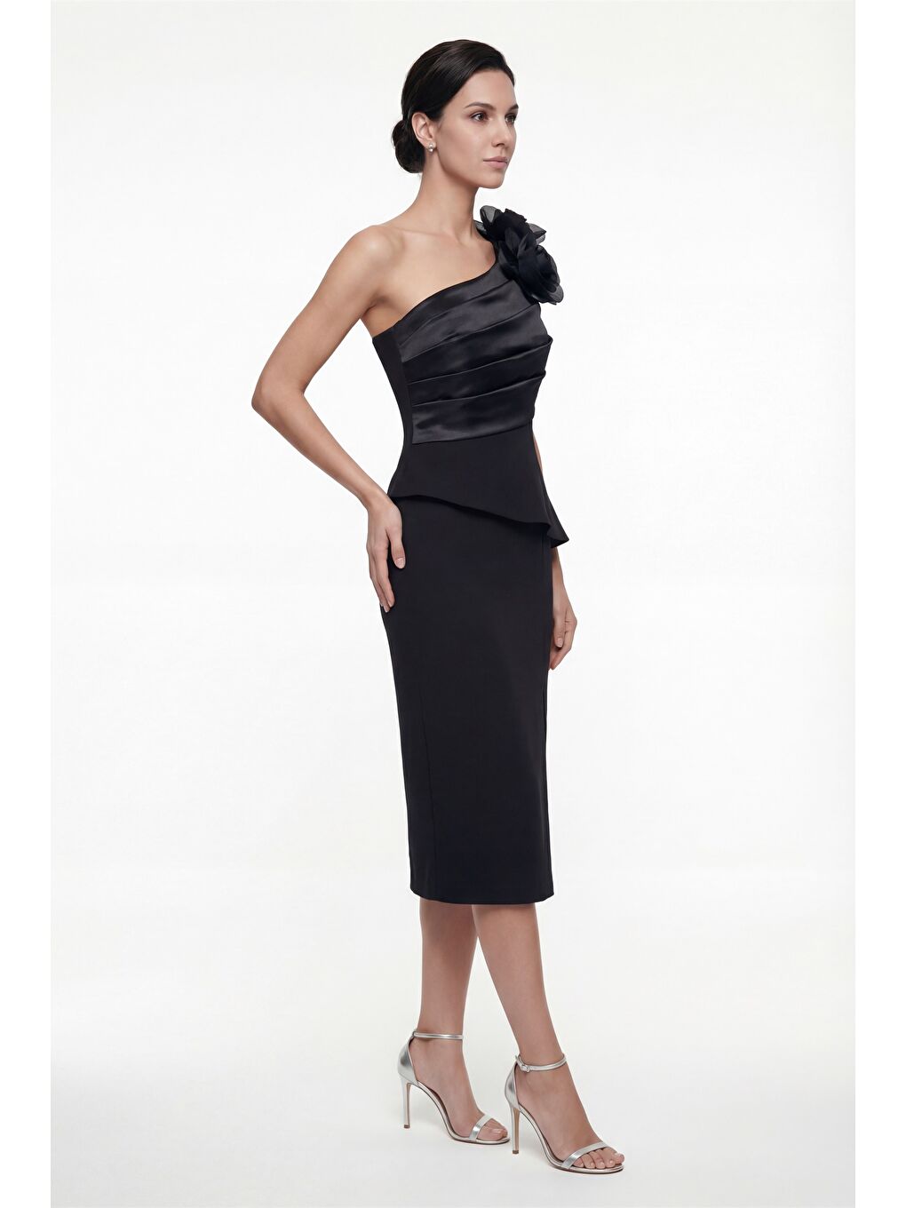 Kadın Siyah Çiçek Detaylı Midi Söz Nişan Nikah Abiye Elbise-1