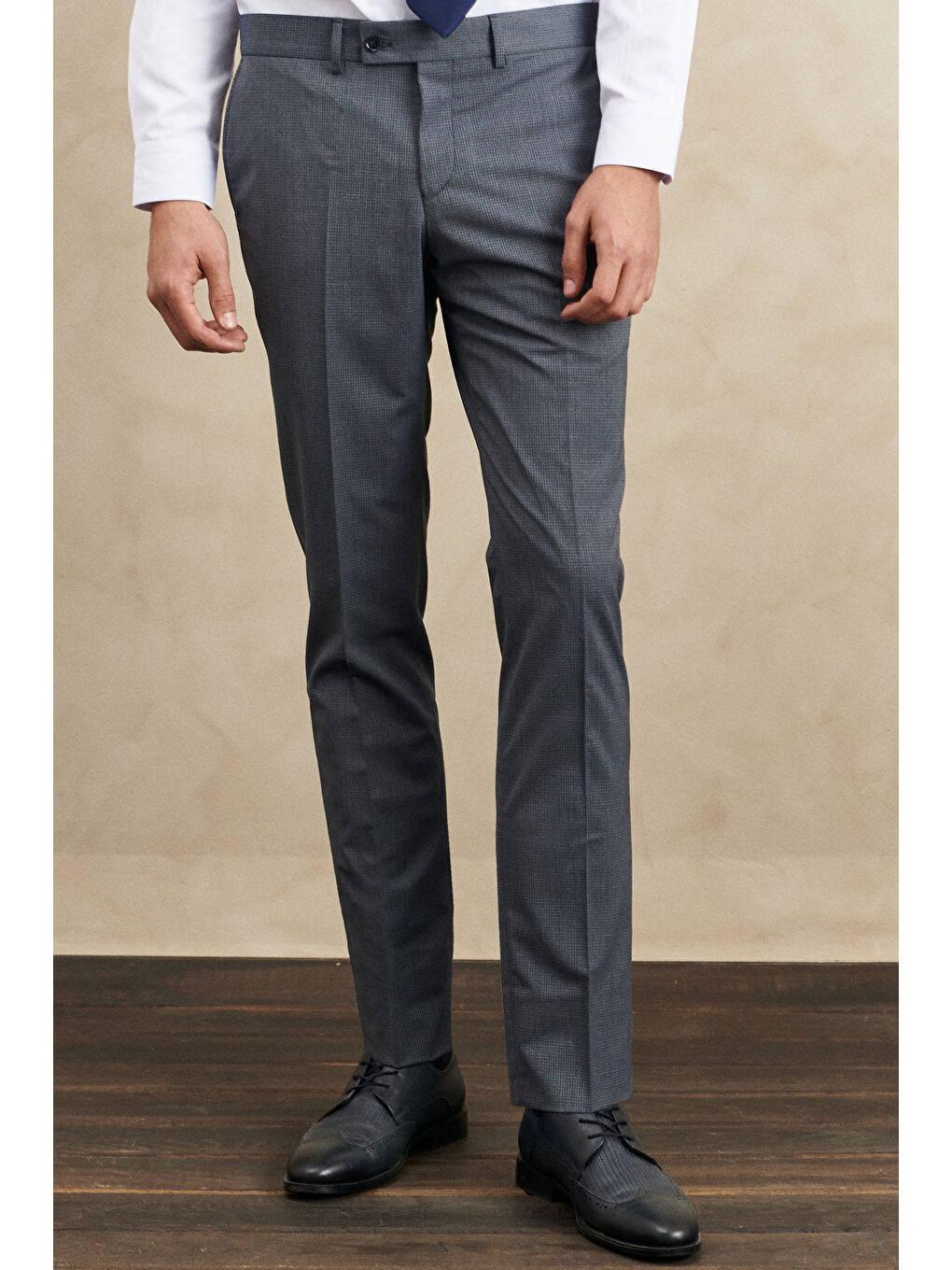 Erkek Lacivert-Gri Ekstra Slim Fit Kırlangıç Yaka Kareli Klasik Takım Elbise-5