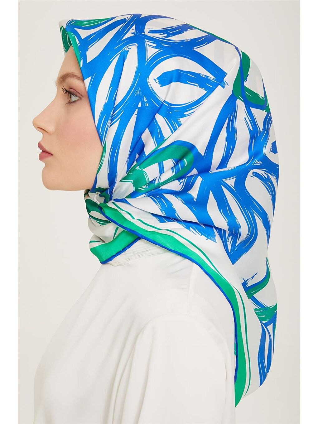 Karışık Çiçek Desenli Sura İpek Eşarp 24Ya9123 5 54-2