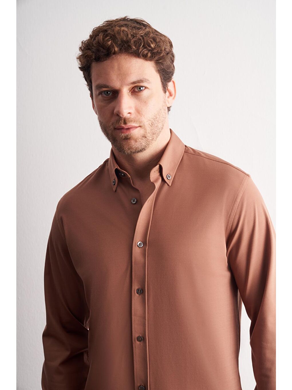 Bej Vizon Düğmeli Yaka Örme Uzun Kol Performans Ürün Slim Fit Esnek Gömlek 1004255270-3