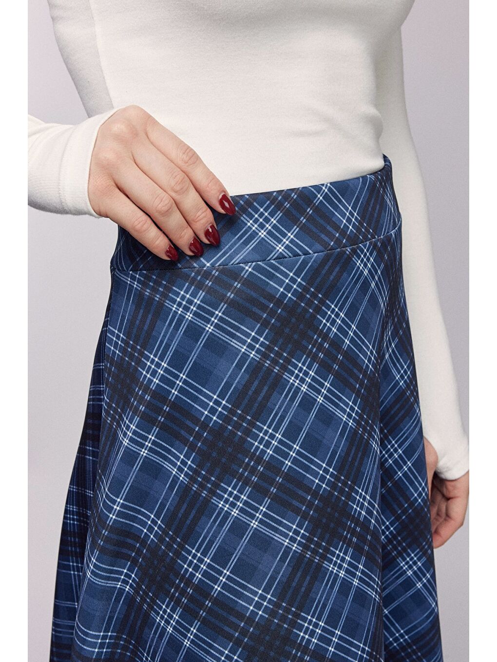 Lacivert Ekose Desenli Yüksek Bel Kloş Scuba Etek-3