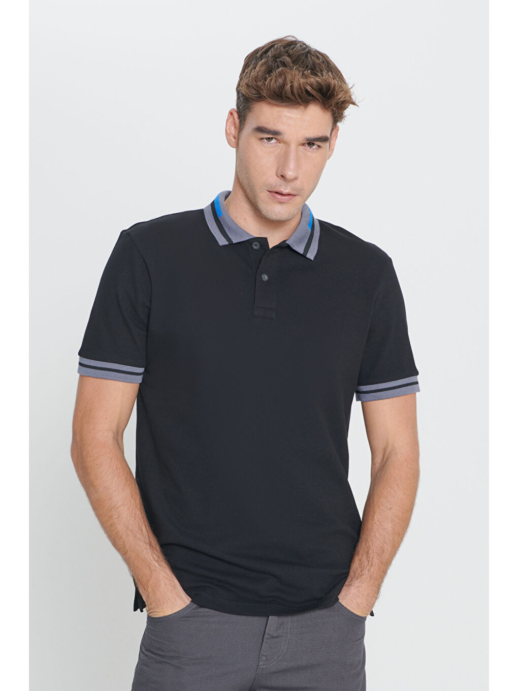 Erkek Siyah Slim Fit Dar Kesim %100 Pamuk Polo Yaka Tişört-3