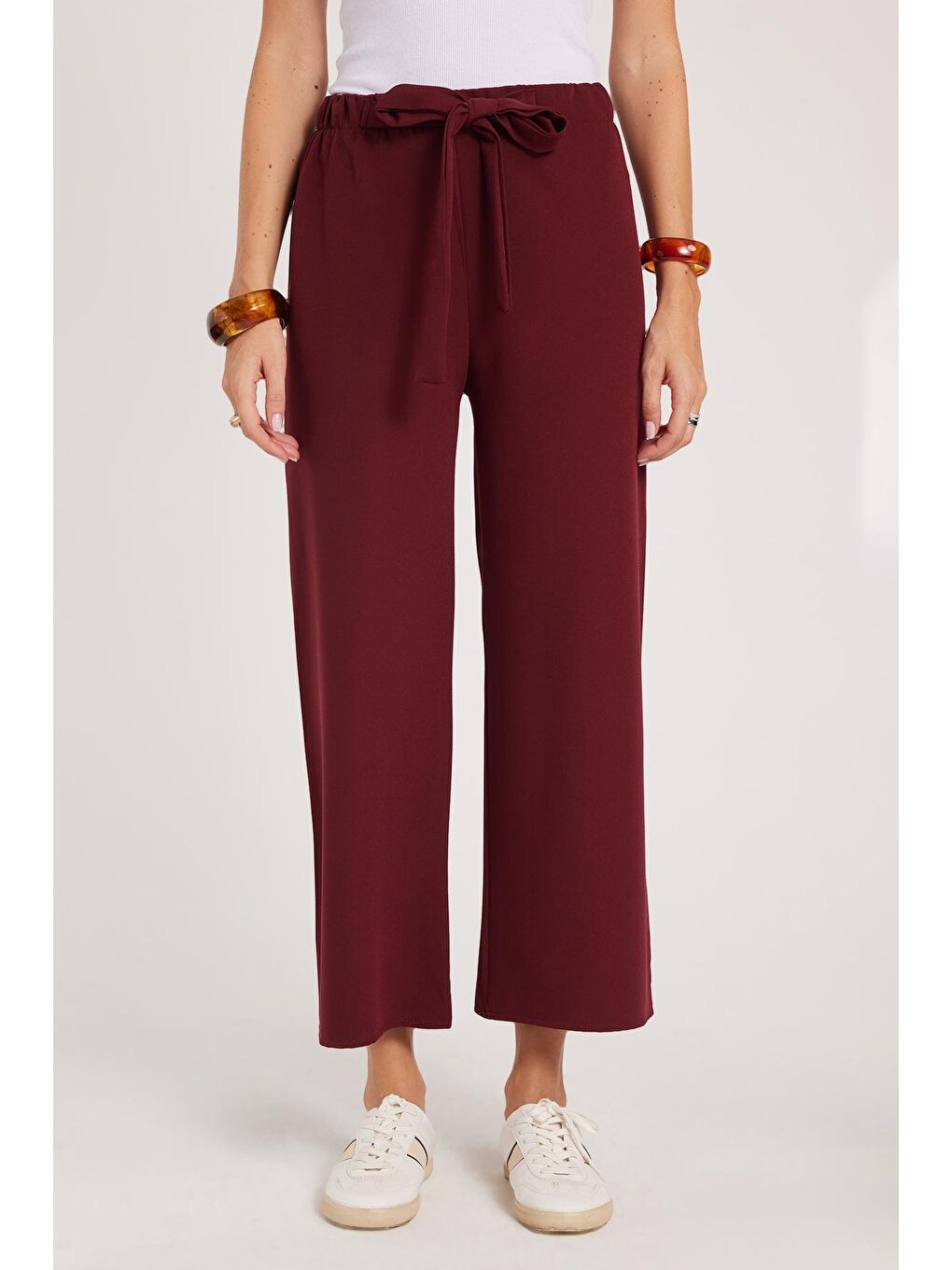 Kadın Relax Fit Rahat Kesim Lastikli Kuşak Bağlamalı Geniş Paça Bordo Pantolon