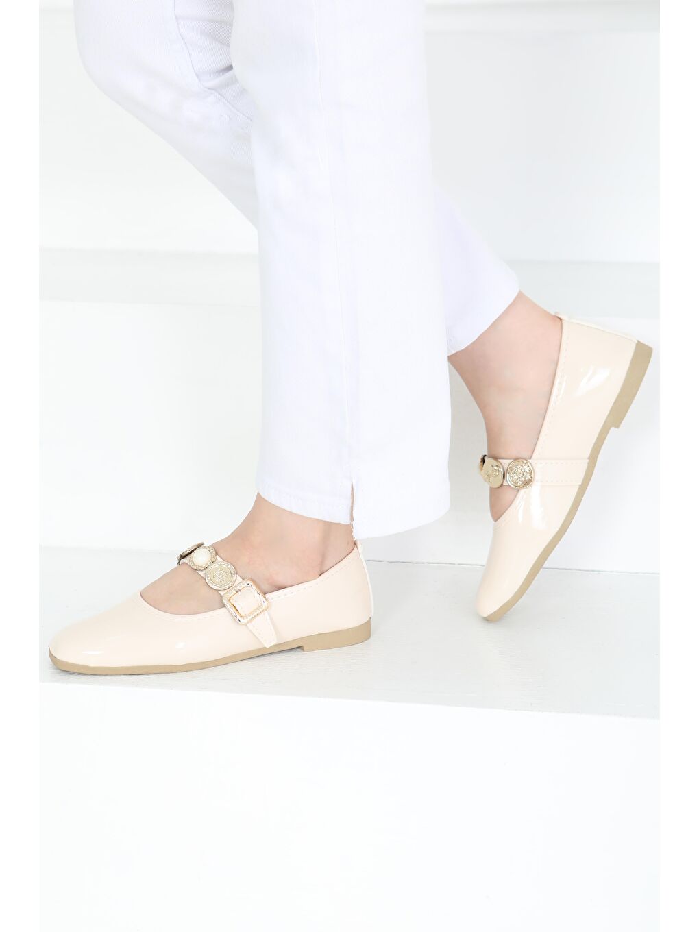 Ekru Kadın Krem Rugan İncili Babet Ayakkabı - 27288-3