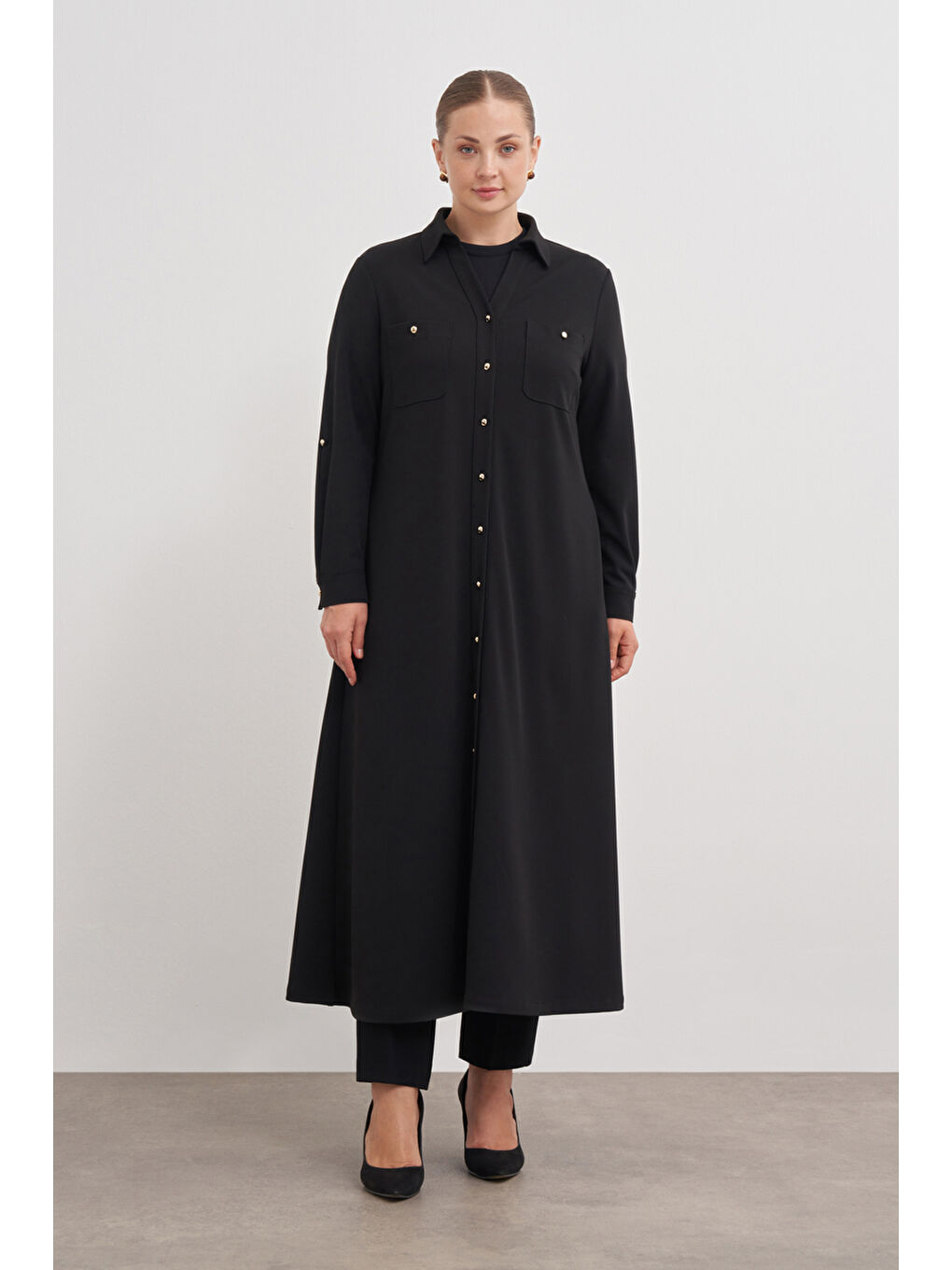 Siyah Apolet Düğme Detaylı Elbise-4