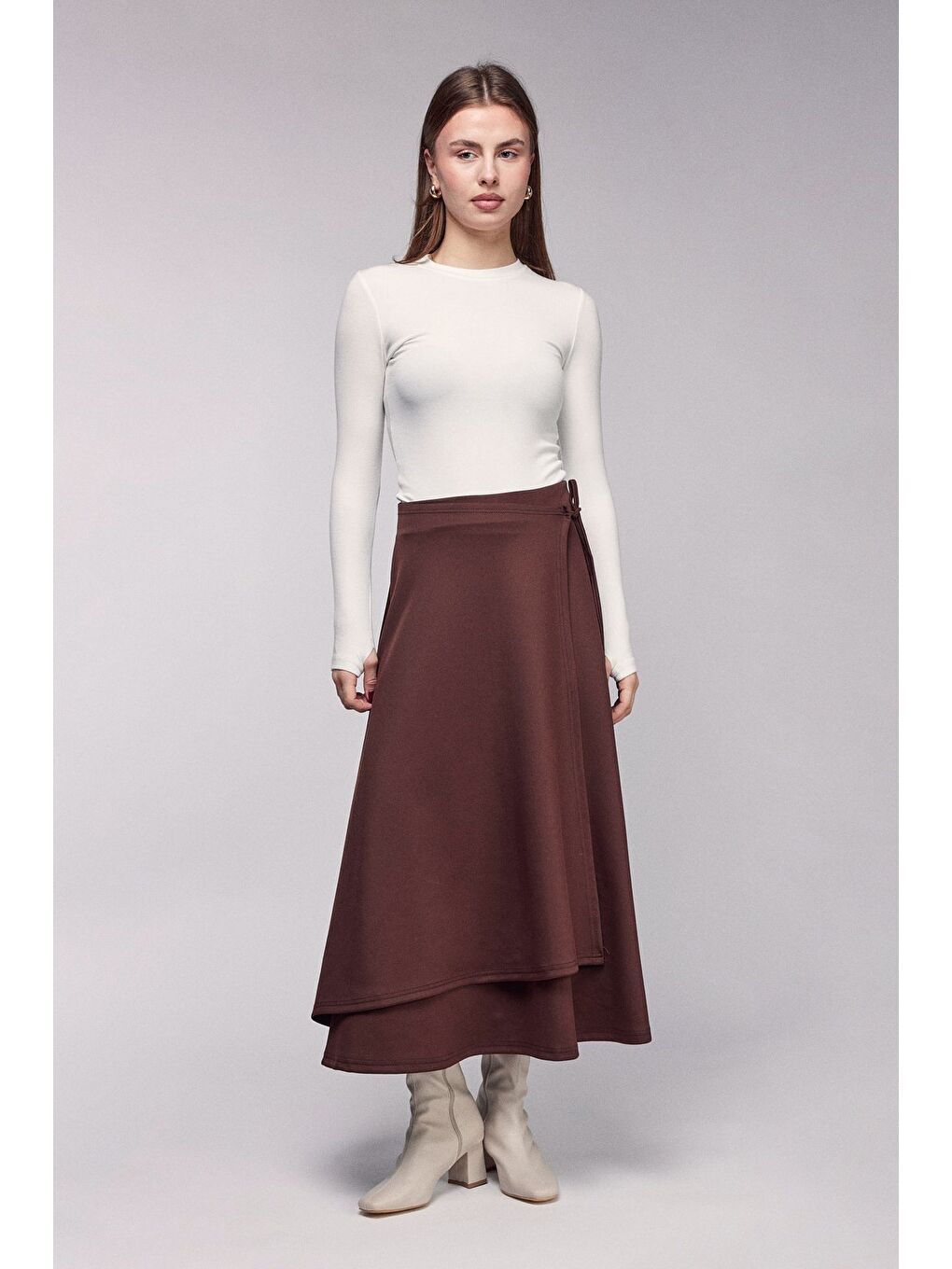 Kahverengi Yüksek Bel Bağlamalı Katmanlı Görünüm Scuba Etek-3