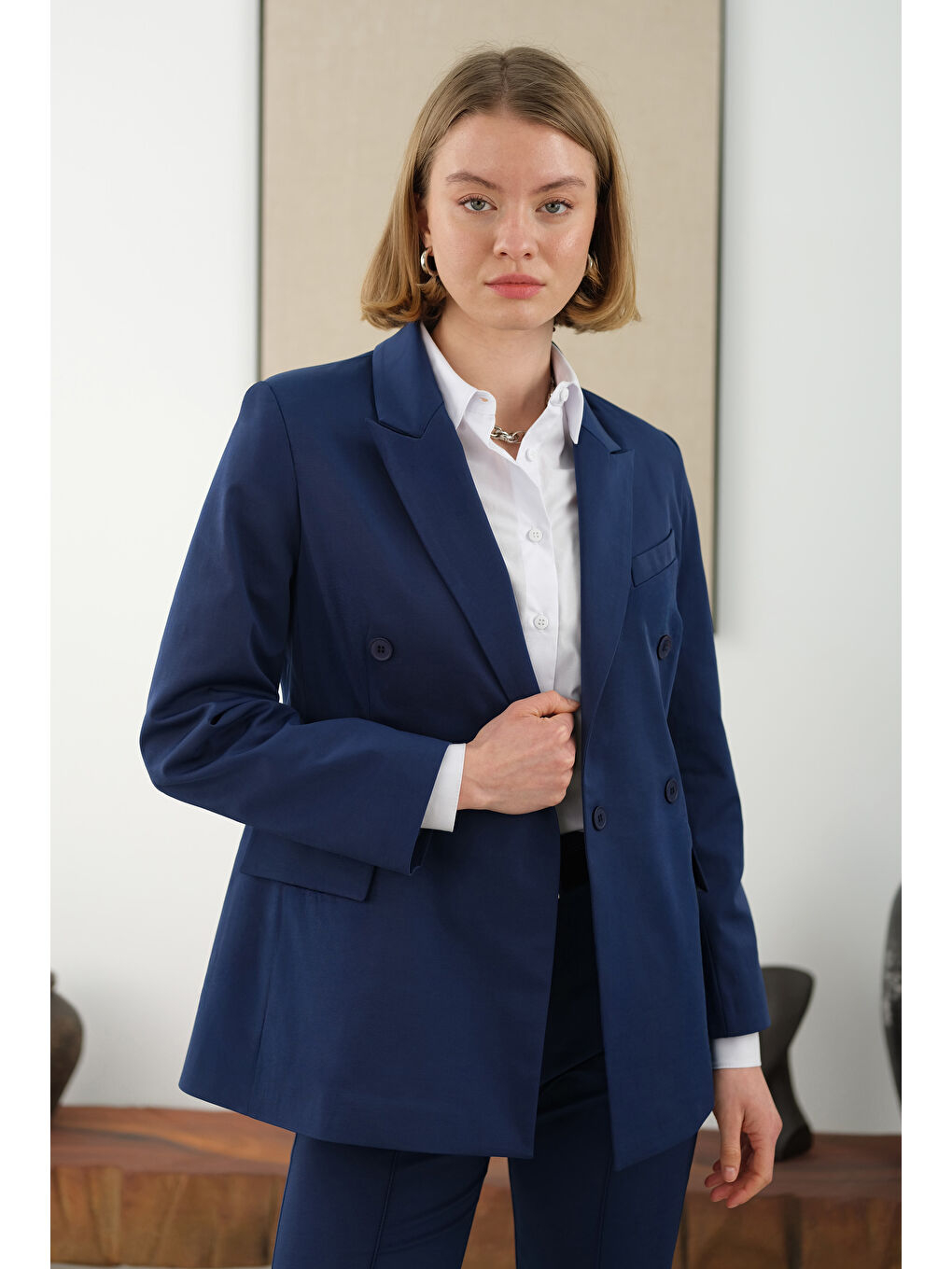 Bele Oturtmalı Ceket Gece Mavi