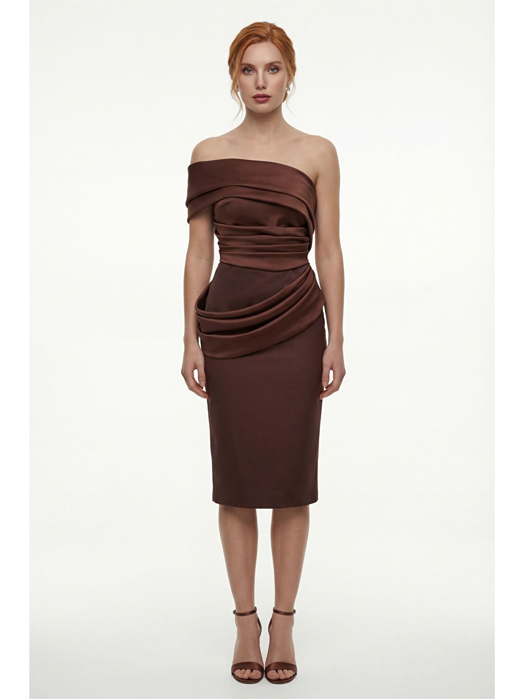 Kadın Kahverengi Kayık Yaka Pile Detaylı Midi Söz Nişan Nikah Abiye Elbise