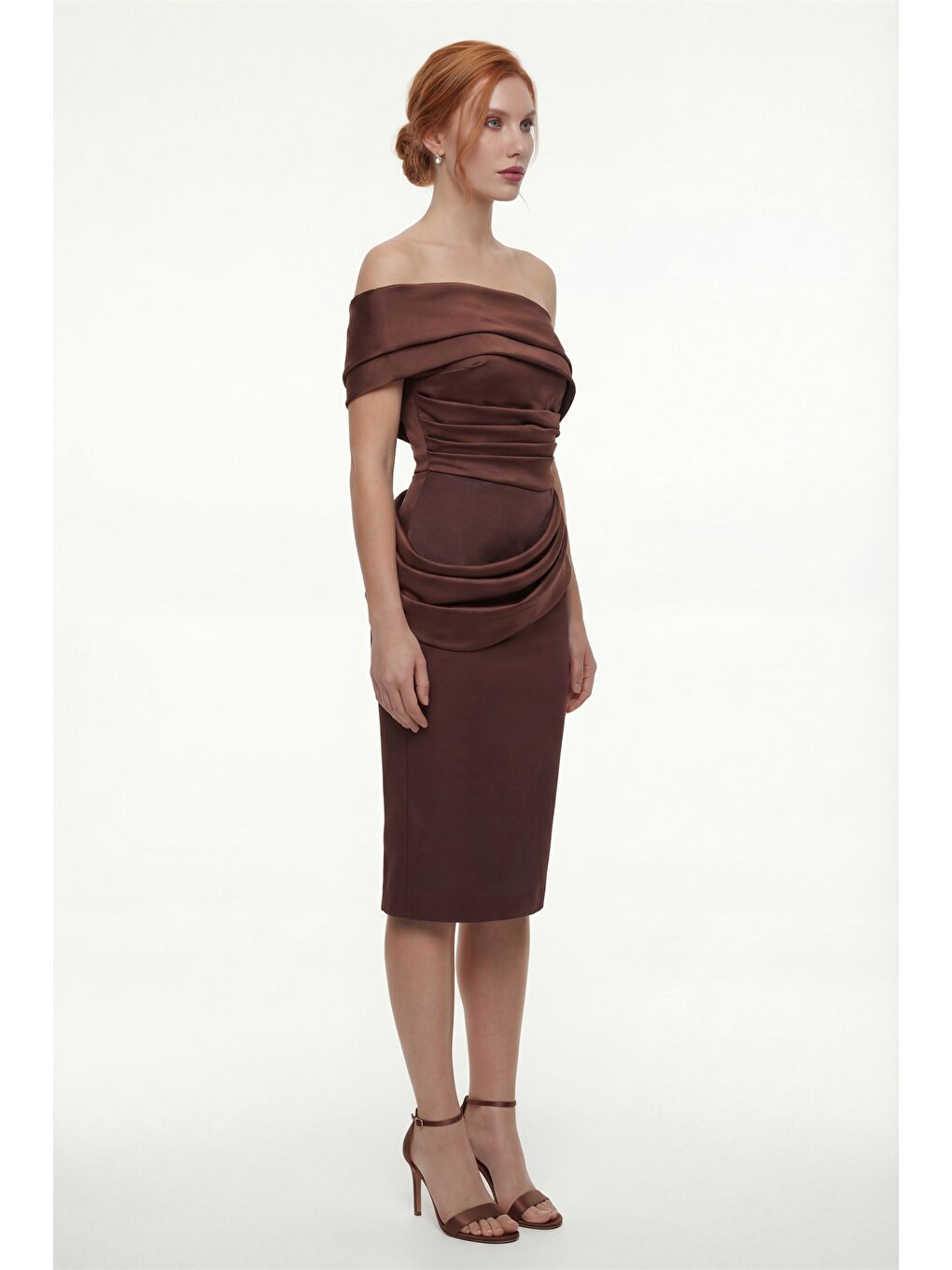 Kadın Kahverengi Kayık Yaka Pile Detaylı Midi Söz Nişan Nikah Abiye Elbise-1