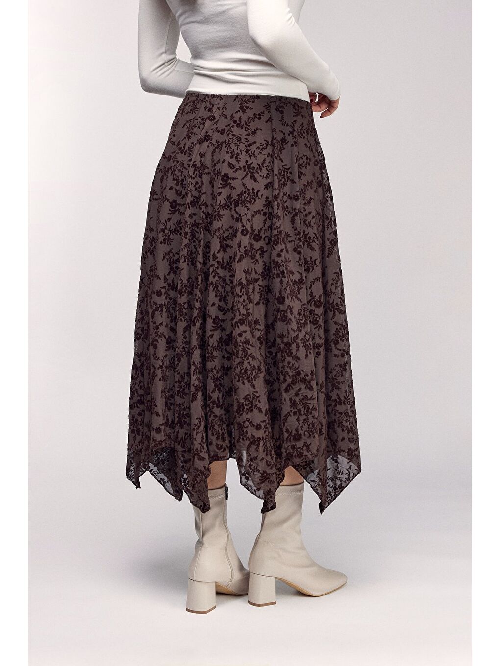 Kahverengi Floral Desenli Asimetrik Kesim Maxi Etek - Astarlı-2