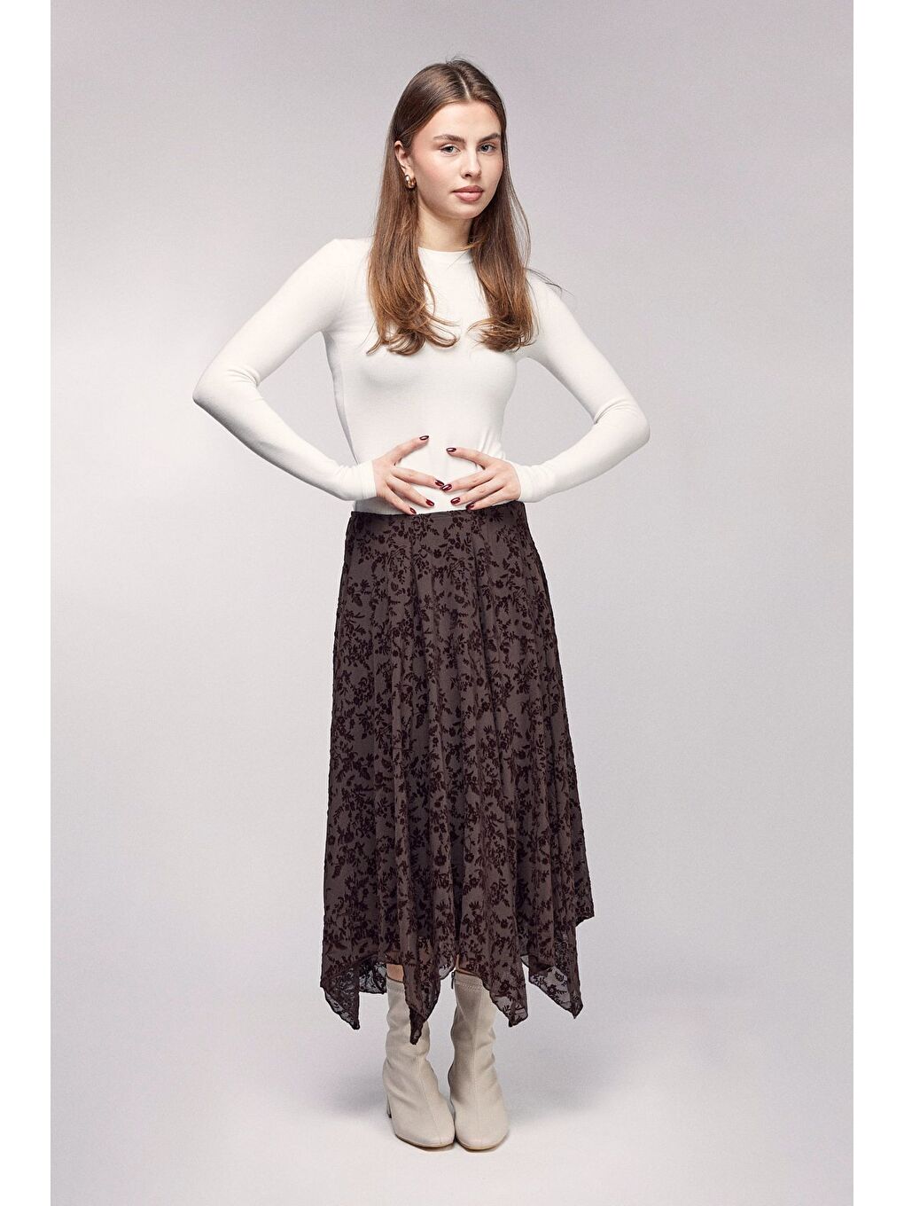 Kahverengi Floral Desenli Asimetrik Kesim Maxi Etek - Astarlı-3