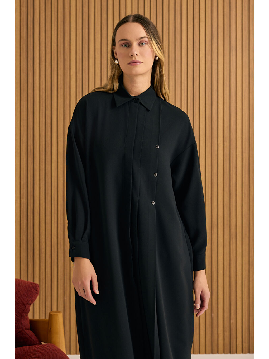 Siyah Koza Logo Detaylı Tunik-2