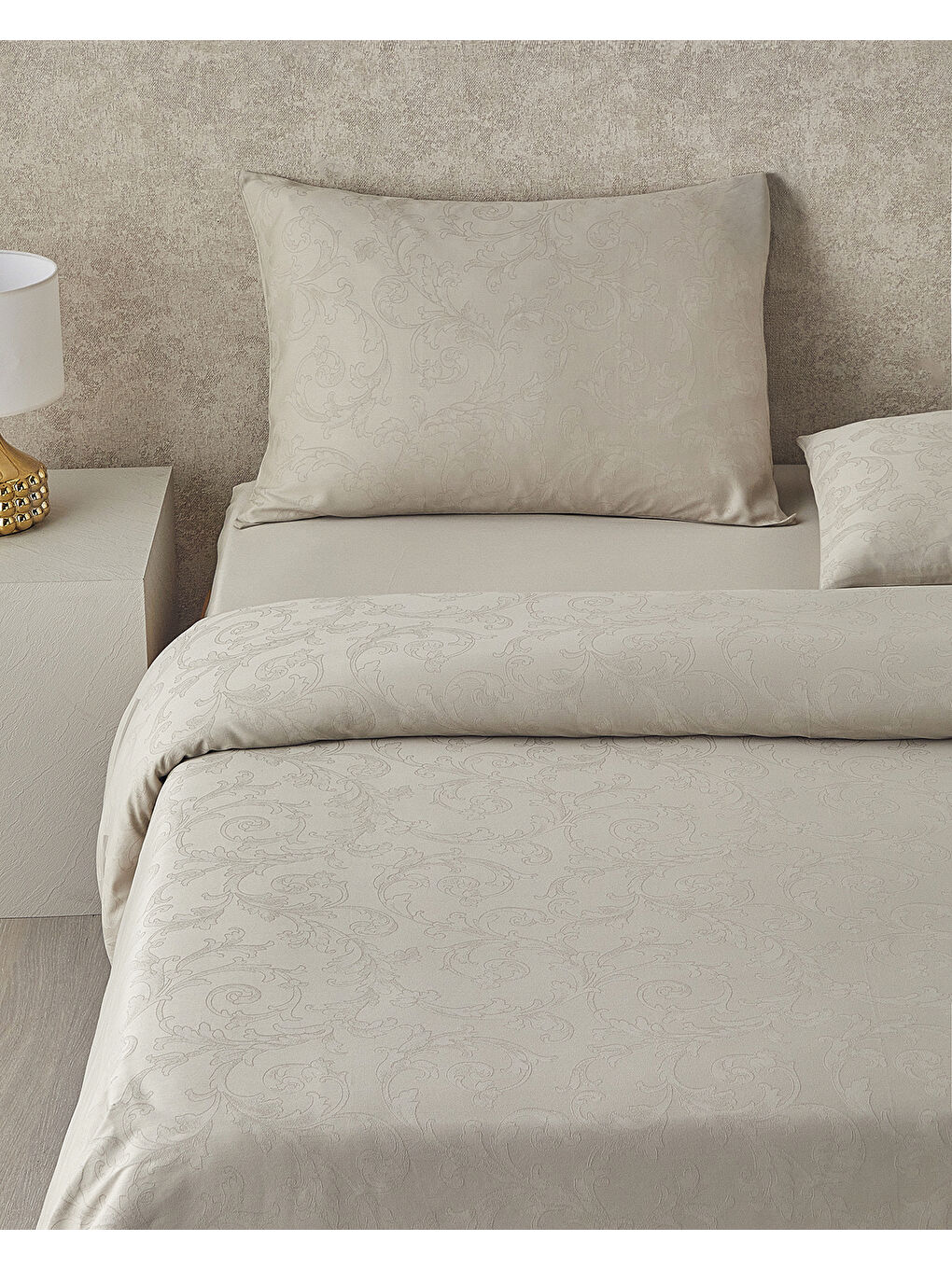 Bej Royal Scroll Jakarlı Pamuk Saten Çift Kişilik Nevresim Takımı 200x220 cm Taş Rengi-1