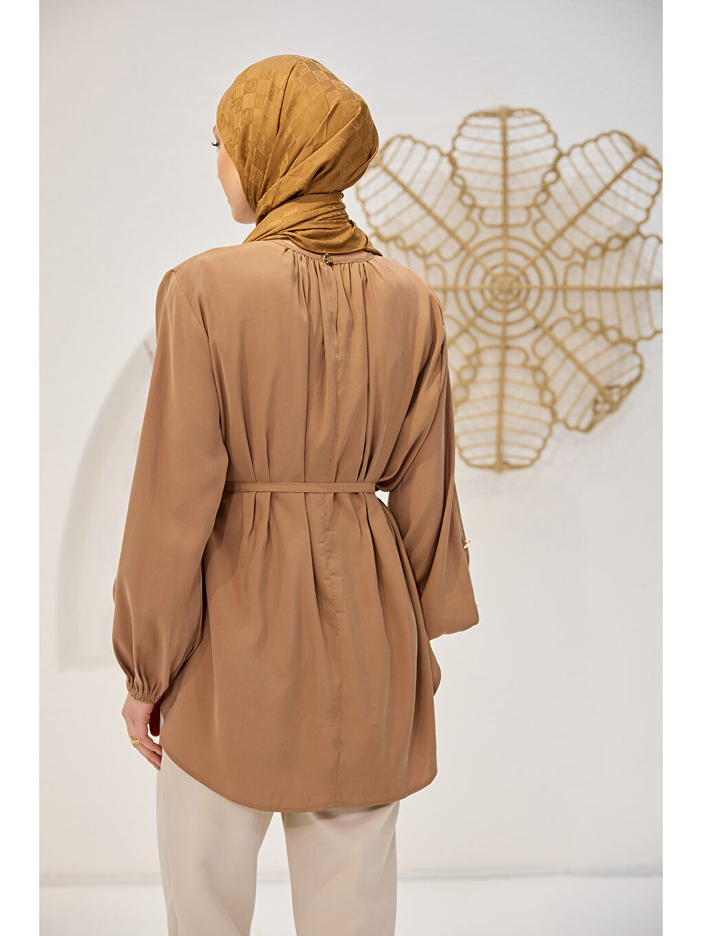 Kadın Bisiklet Yaka Gold Düğme Detaylı Bluz Kahverengi-3