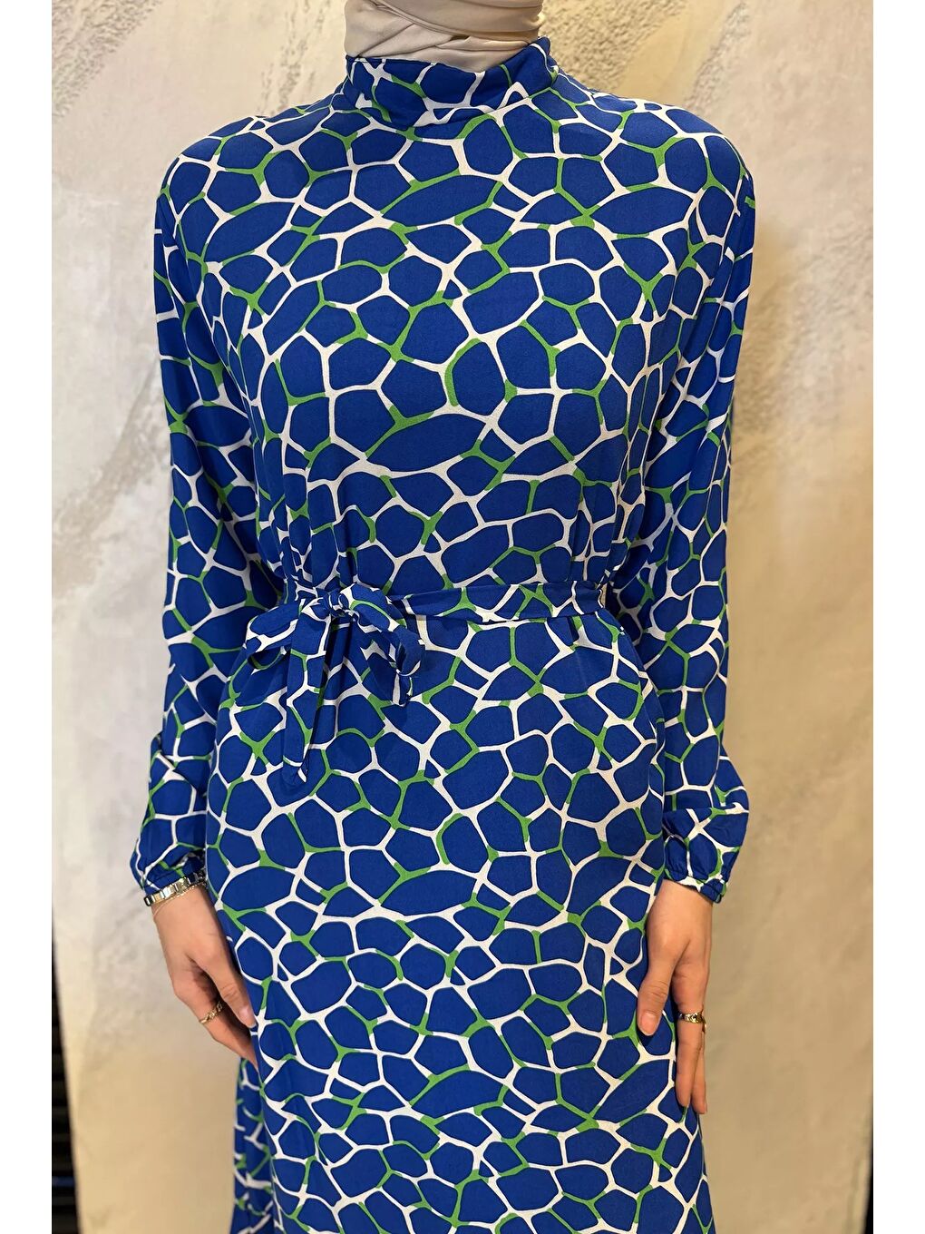 Mavi Bel Bağlamalı Desenli Tesettür Viskon Elbise-5