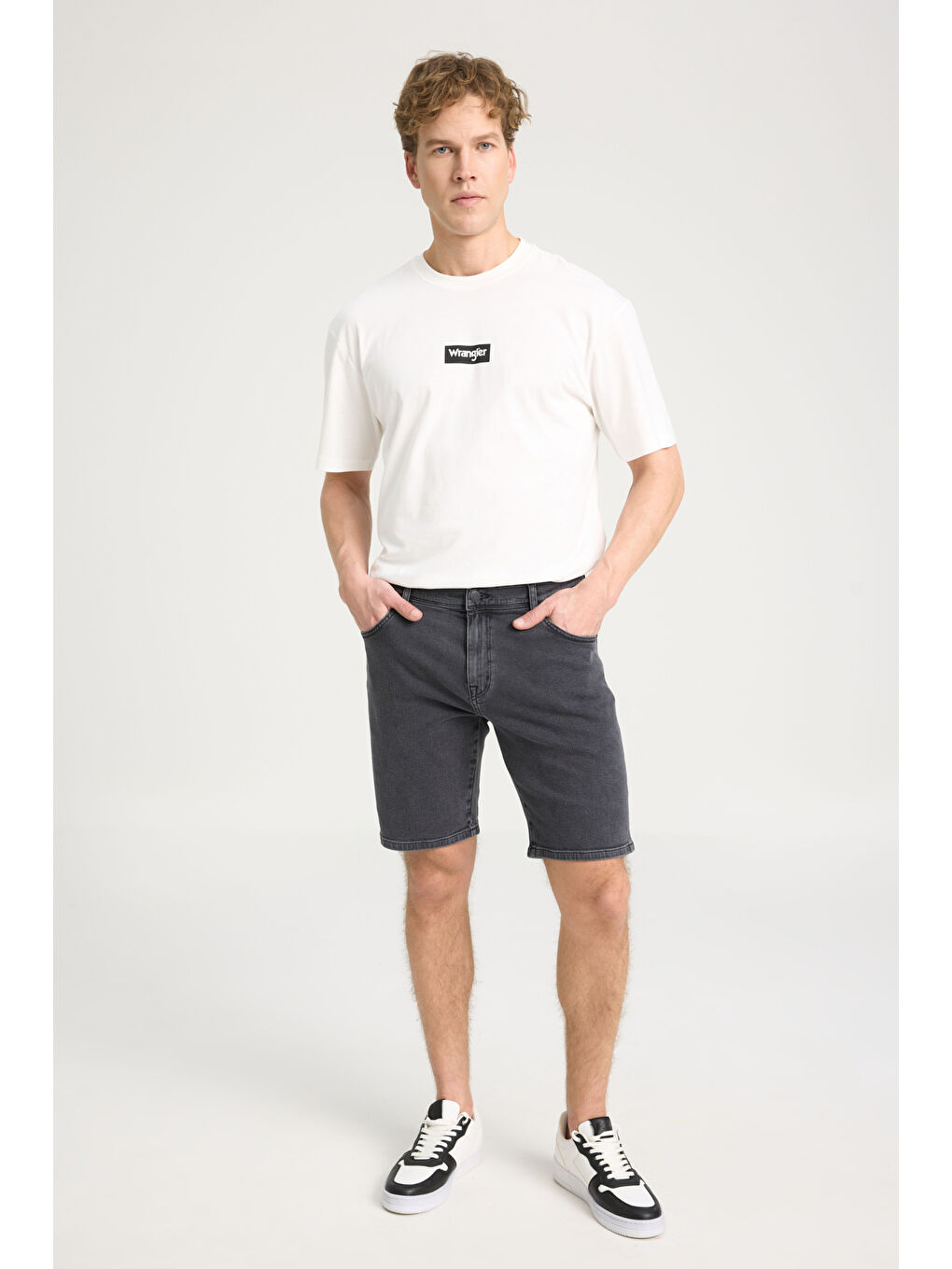 Gri Texas Regular Fit Normal Kesim Normal Bel Esnek Jean Şort