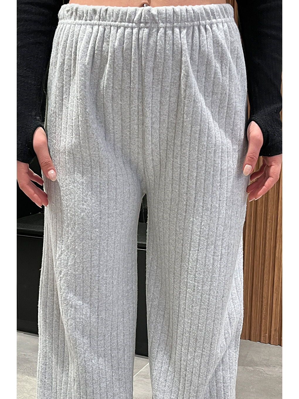 Gri Kadın Bol Paça Fitilli Pantolon-2