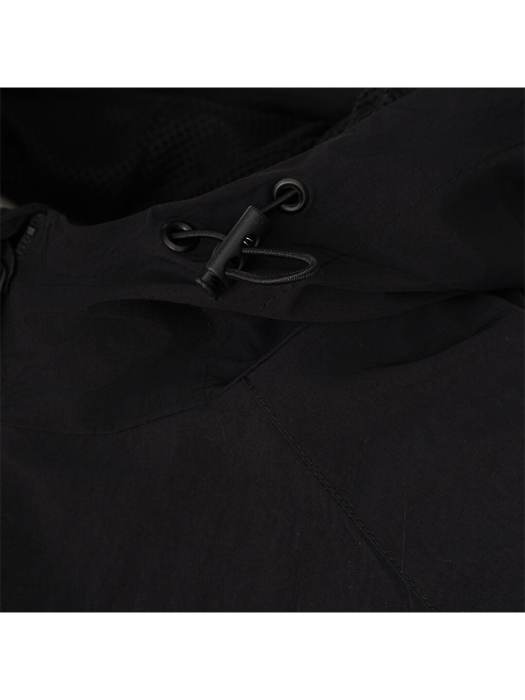 Ruso Kadın Siyah Kapüşonlu Ceket-3