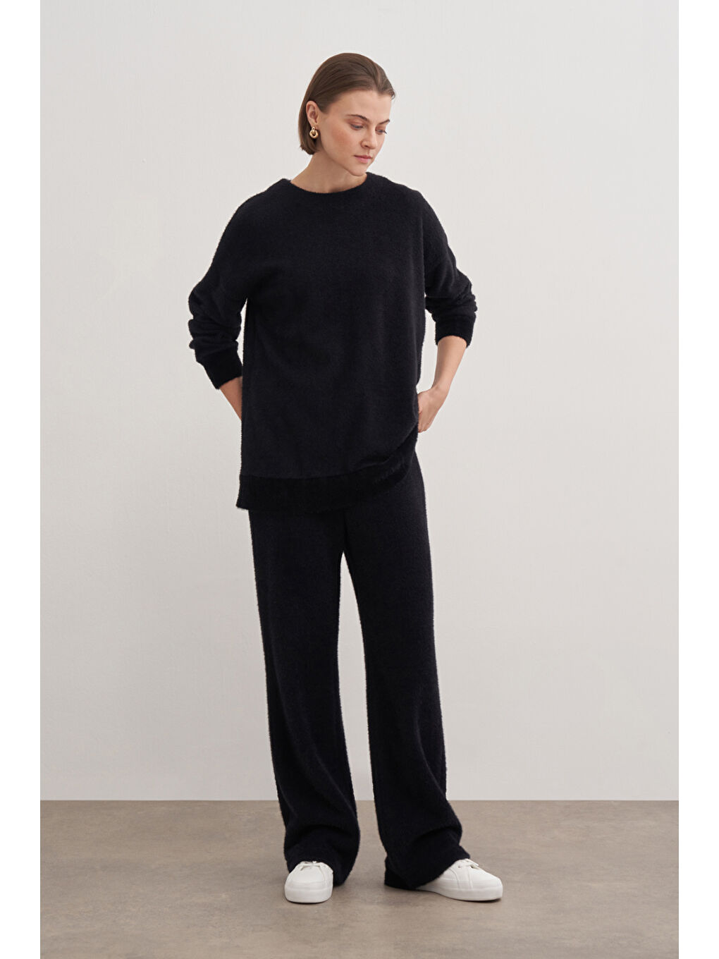 Siyah Boru Paça Pantolon-4