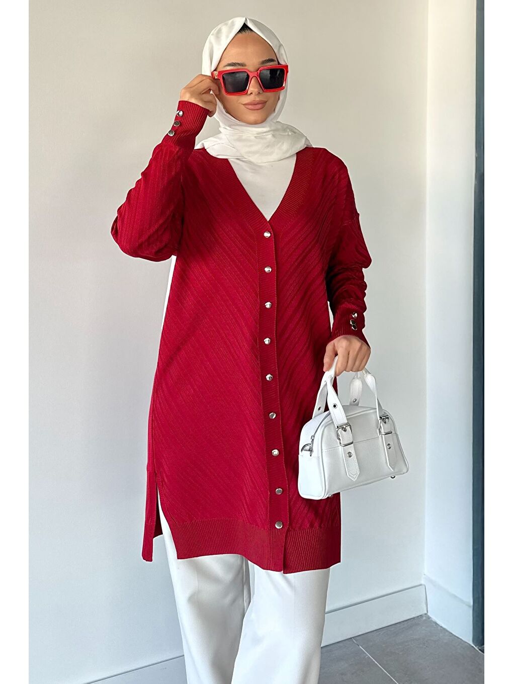 Kırmızı Desenli Ön Düğmeli Tesettür Triko Hırka (m-l-xl Uyumludur)-4