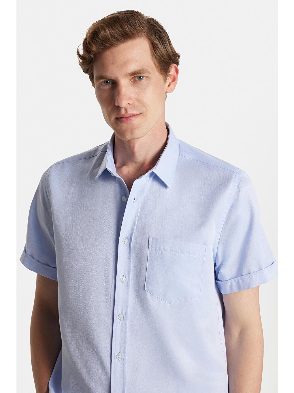 Erkek Regular Fit Klasik Kesim Kısa Kollu Pamuklu Tek Cepli Armürlü Açık Mavi Gömlek-1