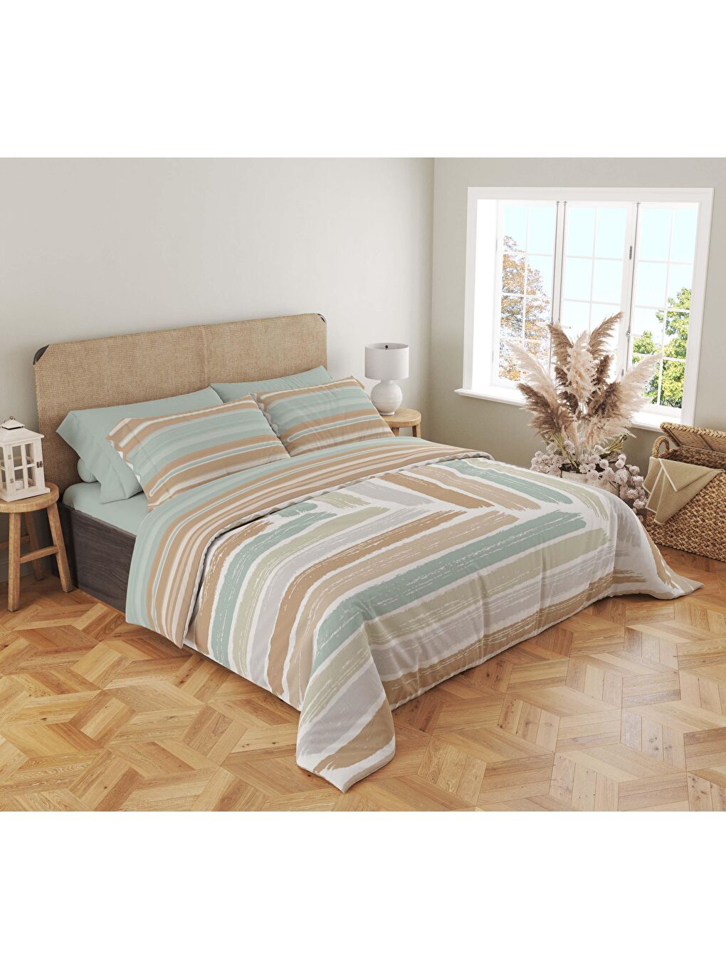 Karışık Baskılı,Desenli Çift Kişilik Nevresim Takımı (ÇARŞAFSIZ) 200x220 cm-1