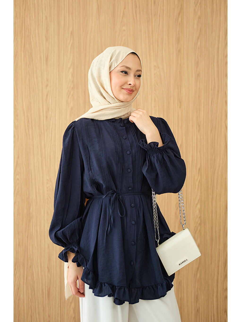 Kadın Önü Nervurlu Bel Bağlamalı Gömlek Lacivert