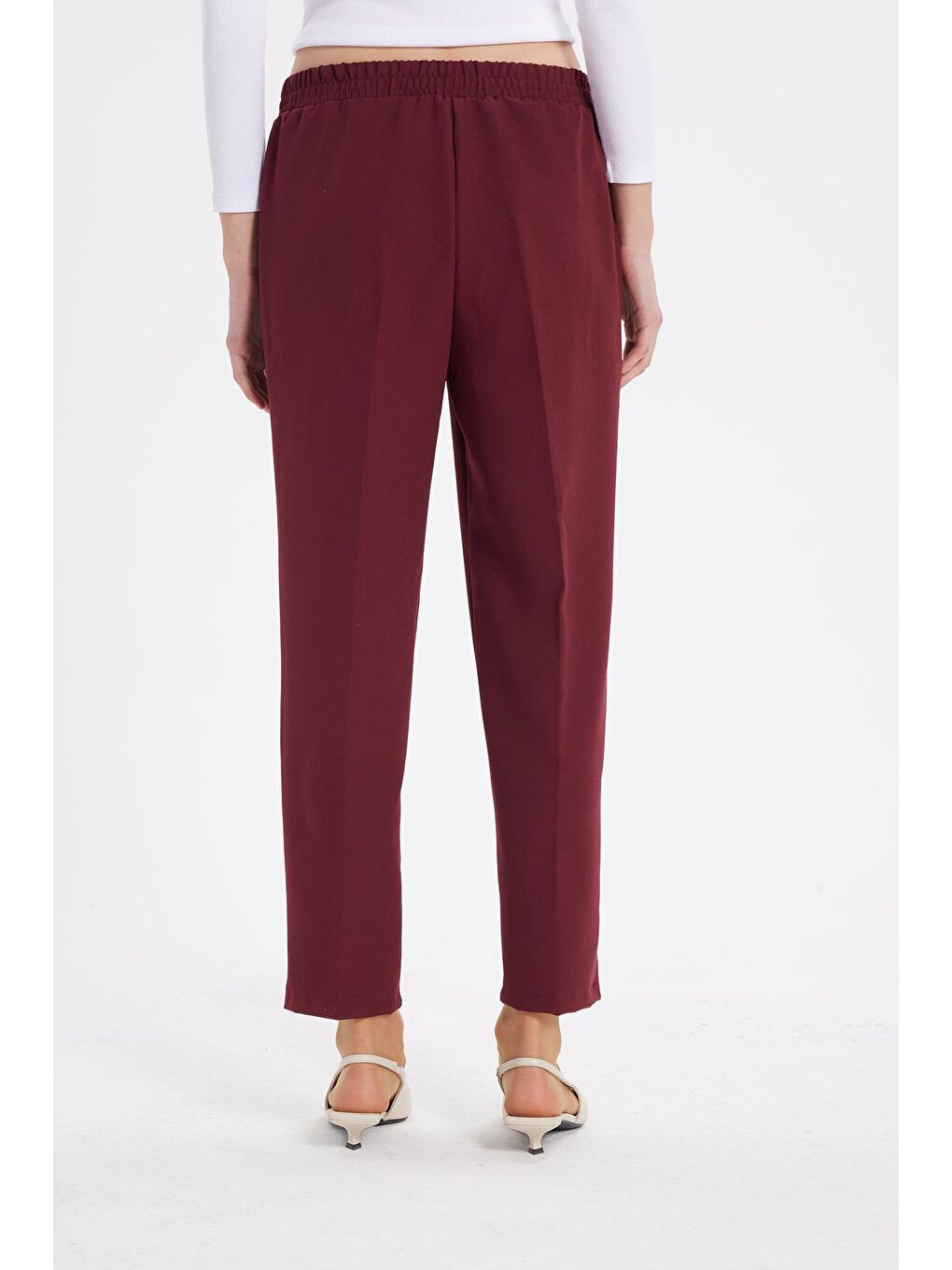 Kadın Relax Fit Rahat Kesim Yüksel Bel Düz Paça Beli Lastikli Bordo Pantolon-6