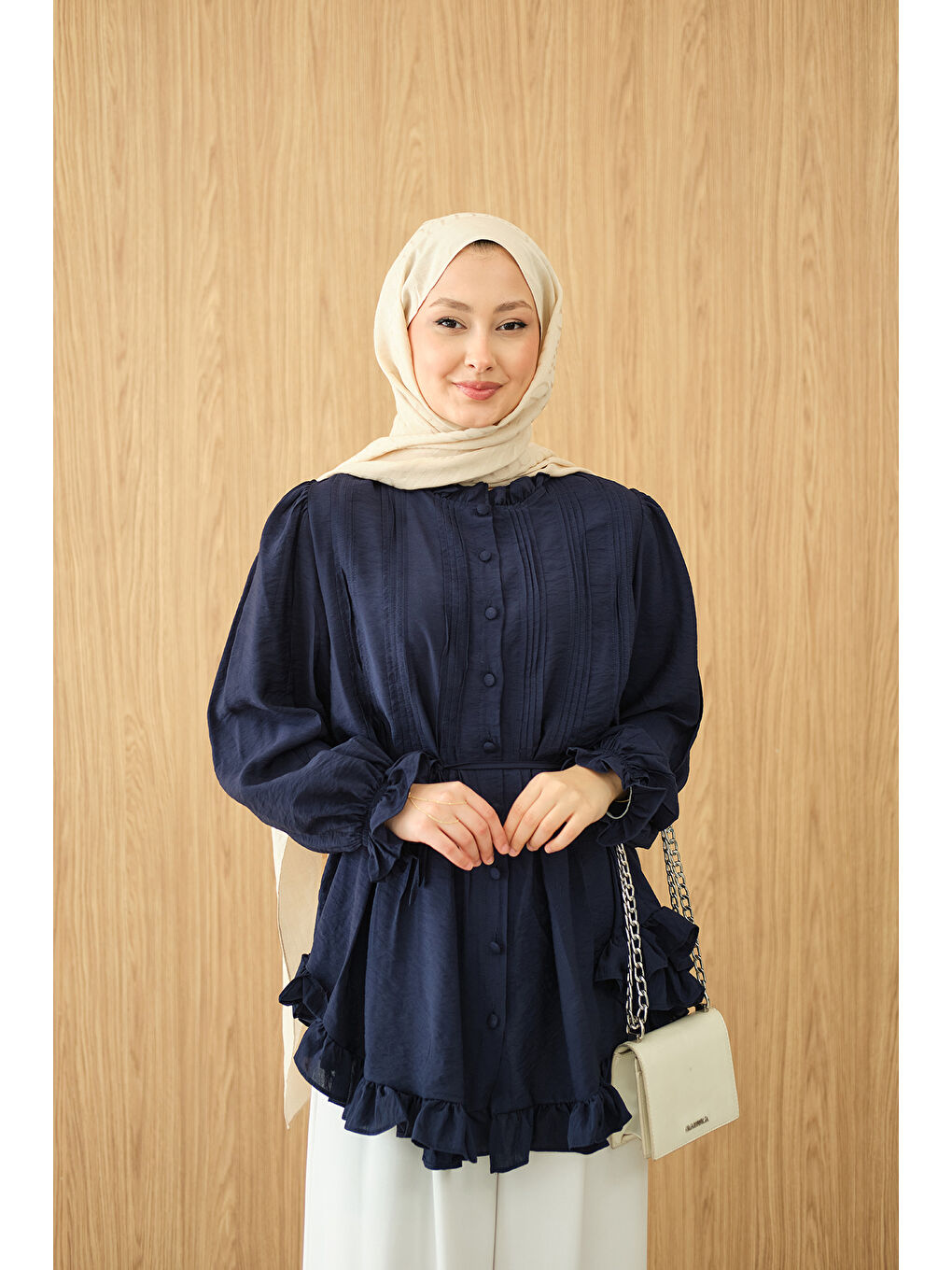 Kadın Önü Nervurlu Bel Bağlamalı Gömlek Lacivert-1