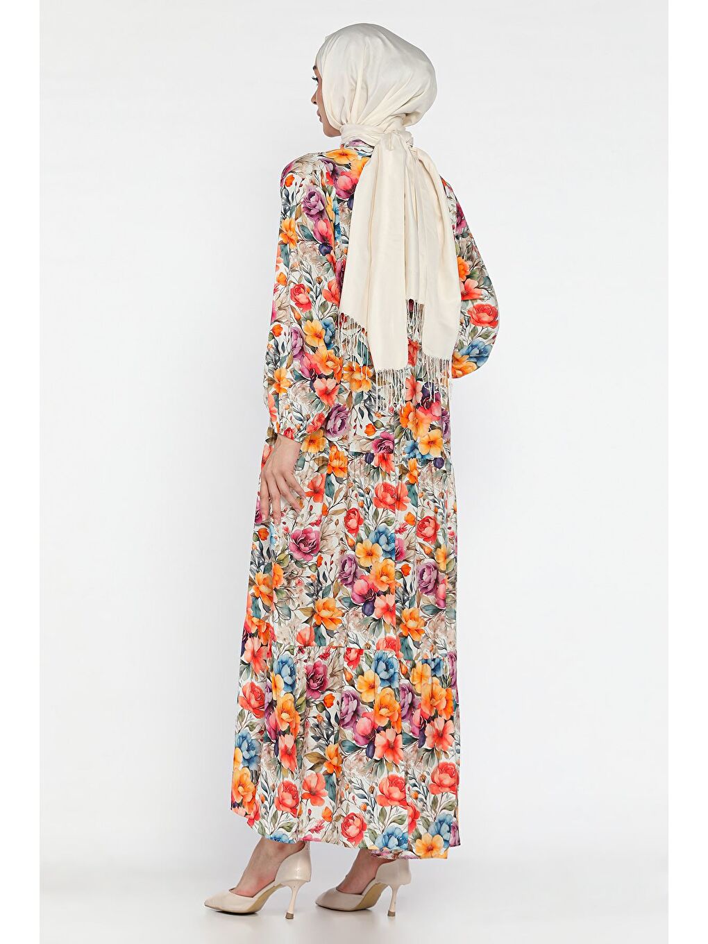 Karışık Ön Düğmeli Desenli Mevsimlik Tesettür Elbise-4