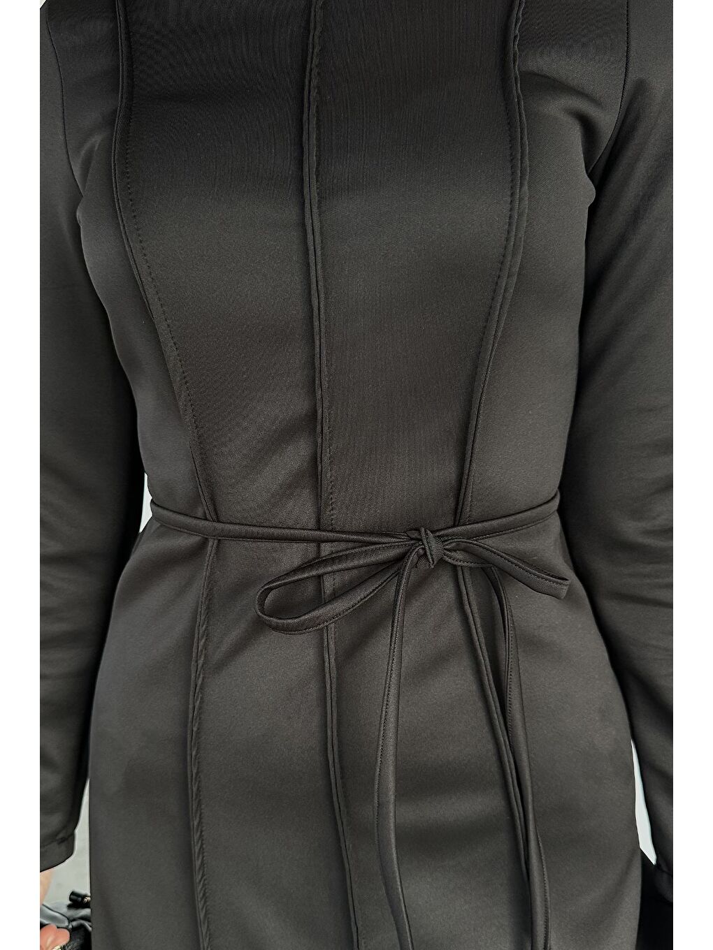 Siyah Bel Bağcıklı Tesettür Dalgıç Elbise-9