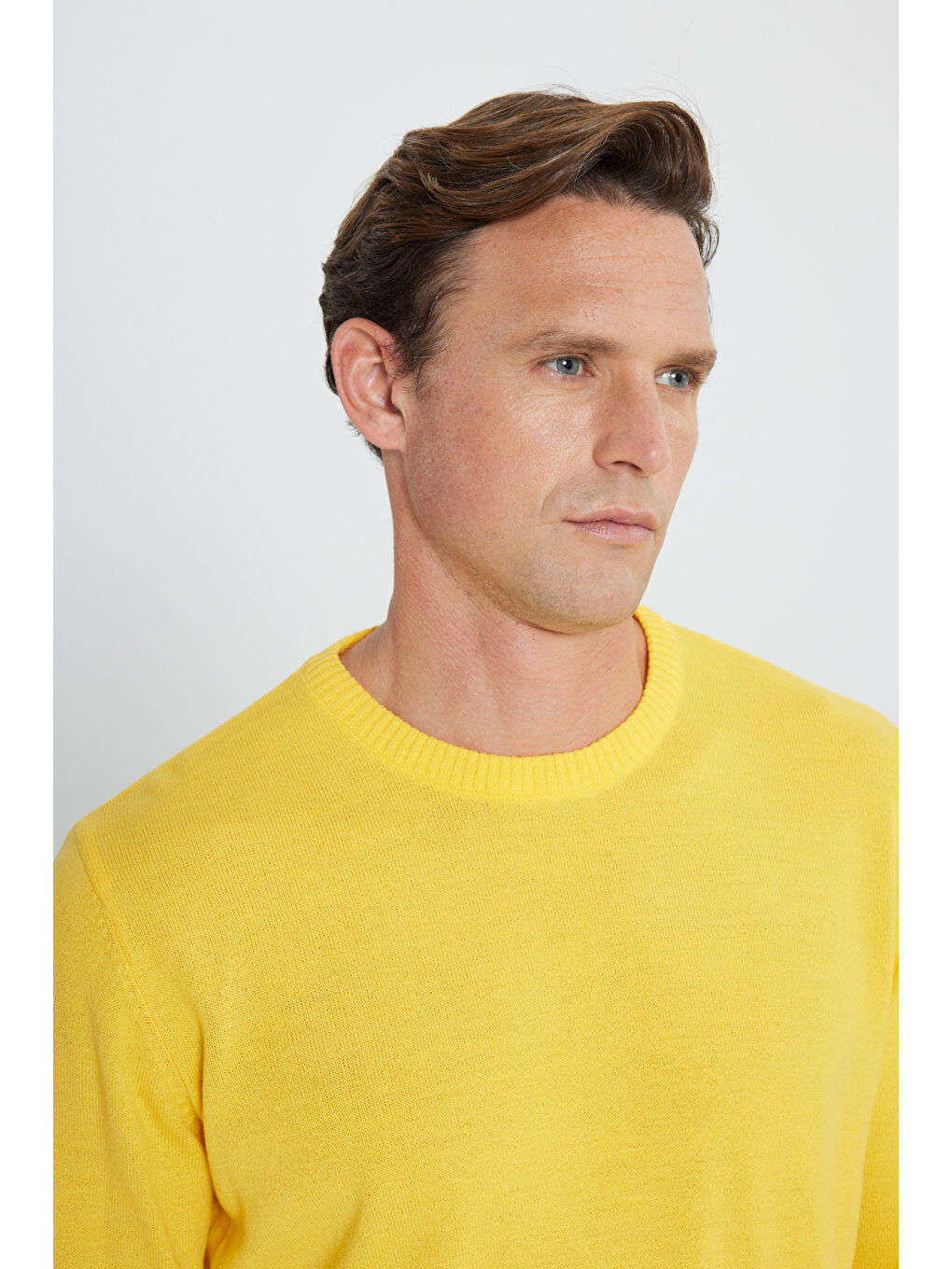 Erkek Sarı Anti-Pilling Tüylenme Yapmayan Standart Fit Normal Kesim Bisiklet Yaka Triko Kazak-3