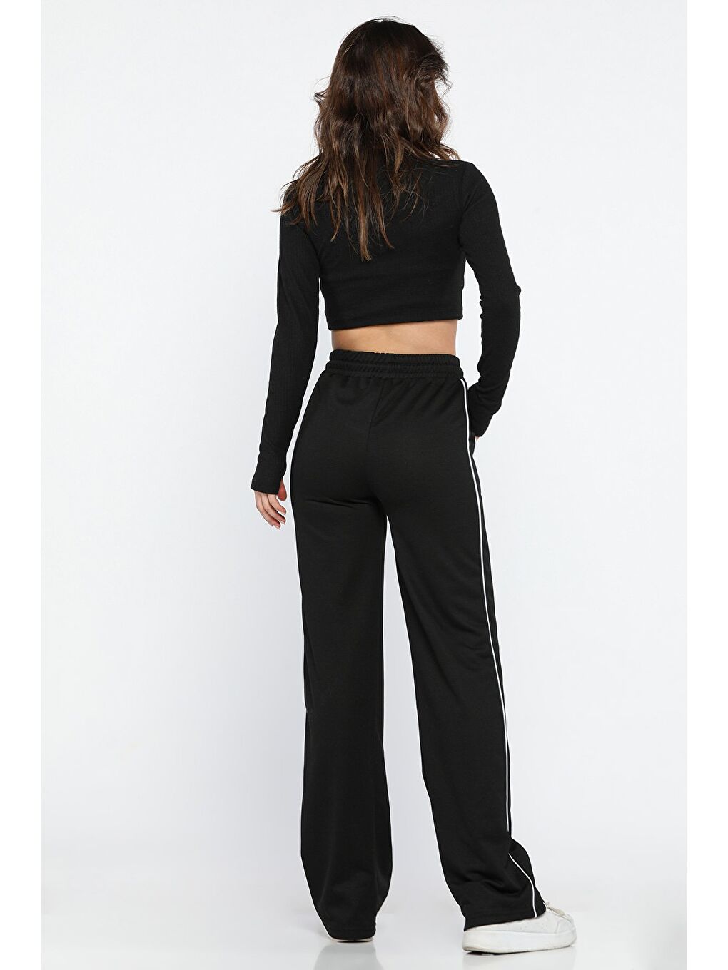 Siyah Kadın Yüksek Bel Yan Çizgili Bol Paça Eşofman Altı-2
