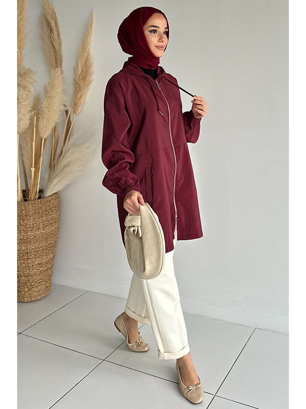 Bordo Kapüşonlu Fermuarlı Mevsimlik Tesettür Kap-3