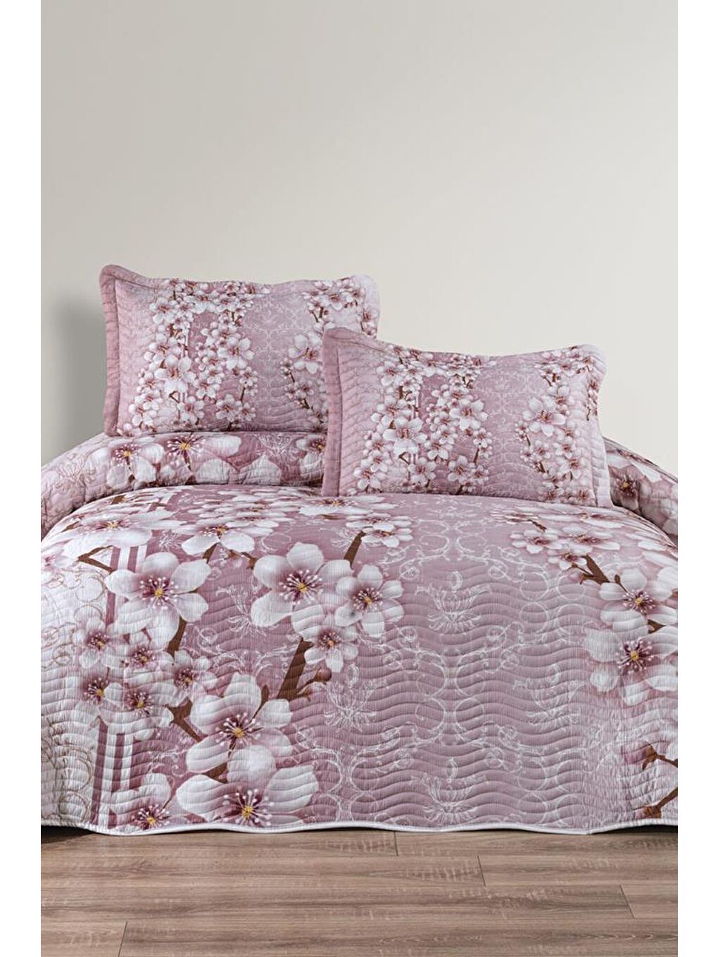 Pembe Avena Baskılı Kapitoneli Çift Kişilik Yatak Örtüsü Gül Kurusu