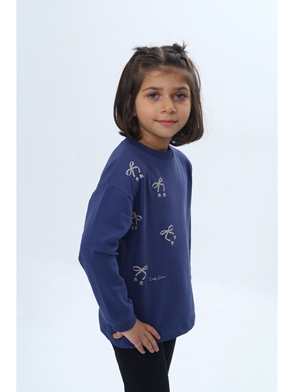 İndigo Kız Çocuk Fiyonk Kabaran Baskılı Sweatshirt-1